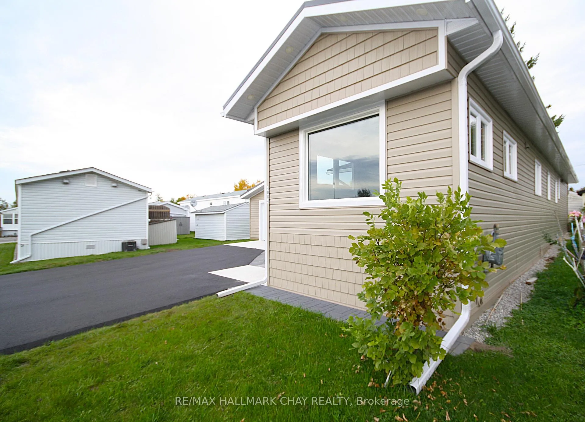 Photo 9 of 4064 Ash Crescent, Severn, Rural Severn — HOMEH