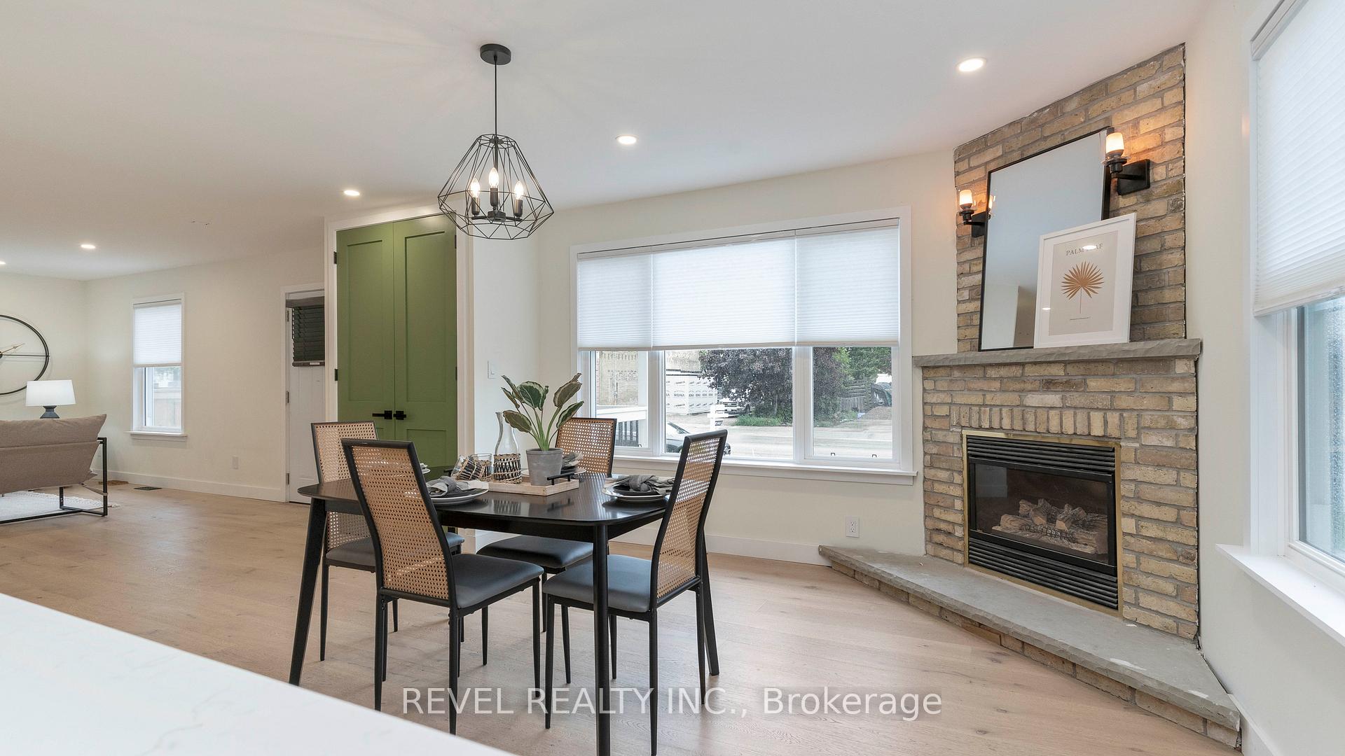 Photo 22 of 15 Victoria Avenue E, South Huron, Stephen — HOMEH
