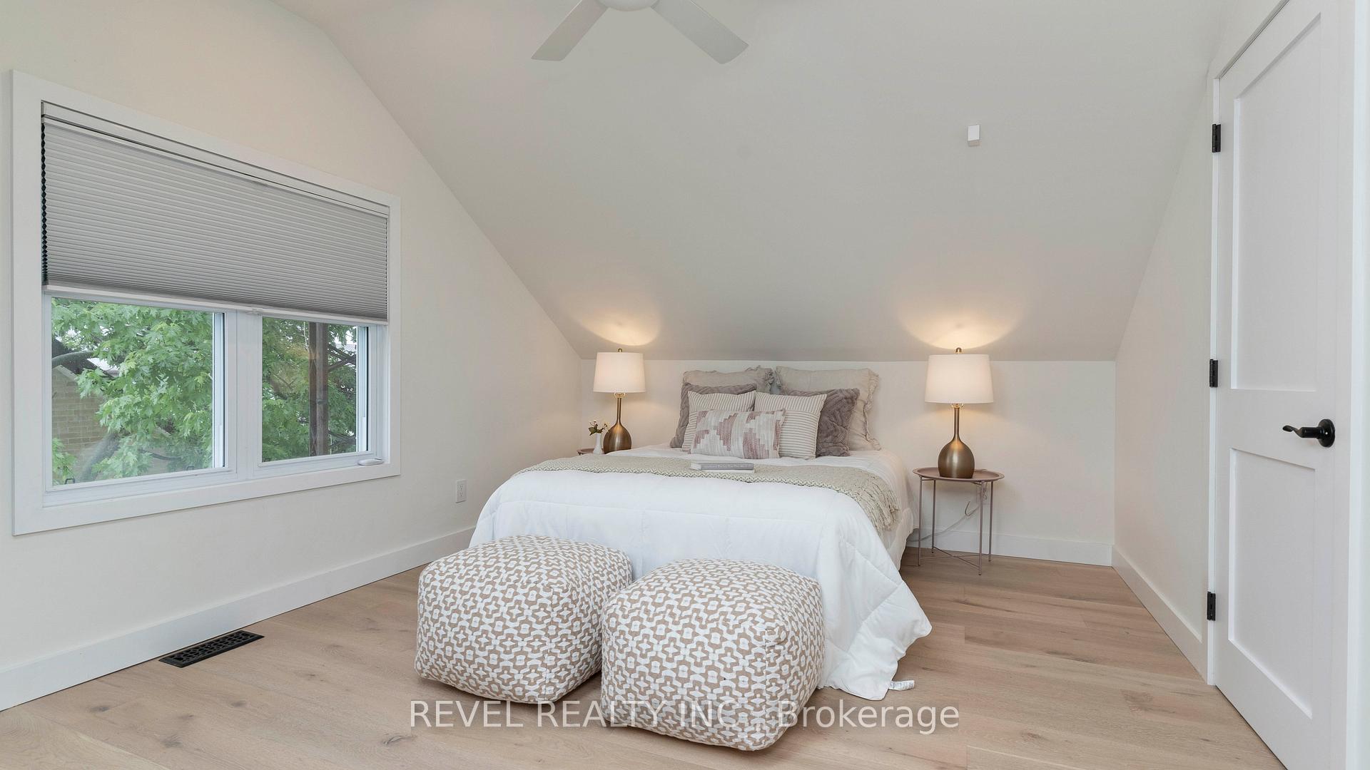 Photo 29 of 15 Victoria Avenue E, South Huron, Stephen — HOMEH
