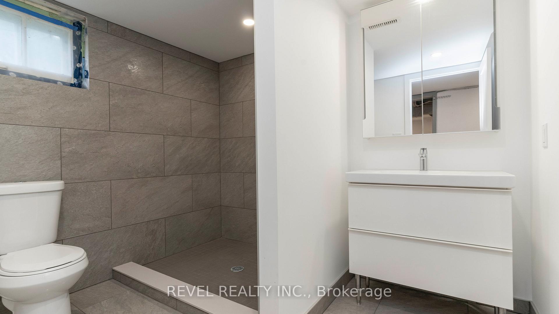 Photo 38 of 15 Victoria Avenue E, South Huron, Stephen — HOMEH