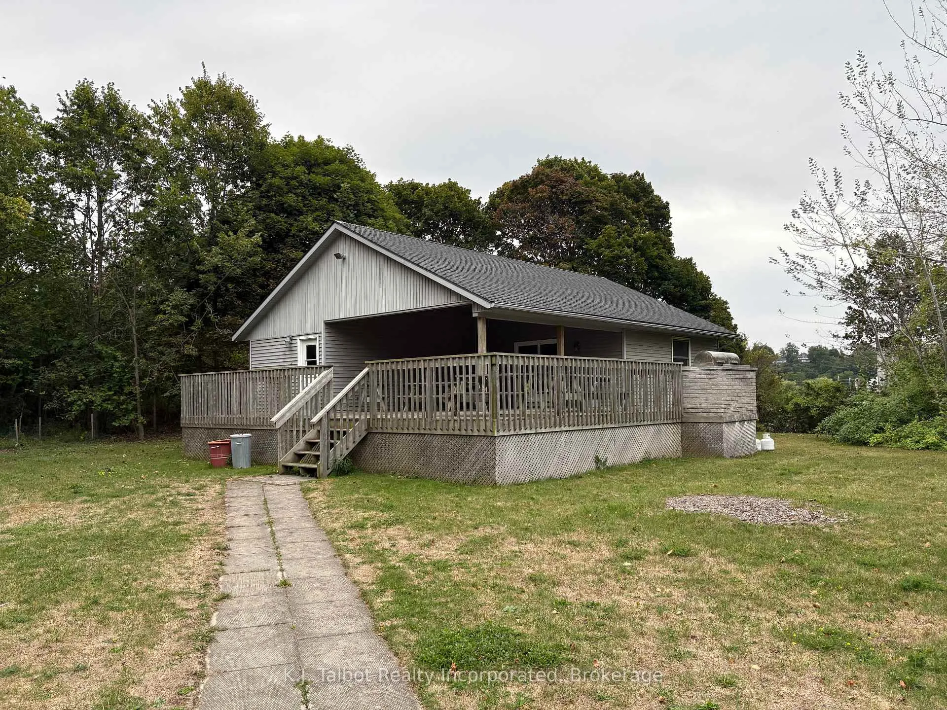 Photo 8 of 81344 Champlain Boulevard, Ashfield-Colborne-Wawanosh, Colborne — HOMEH