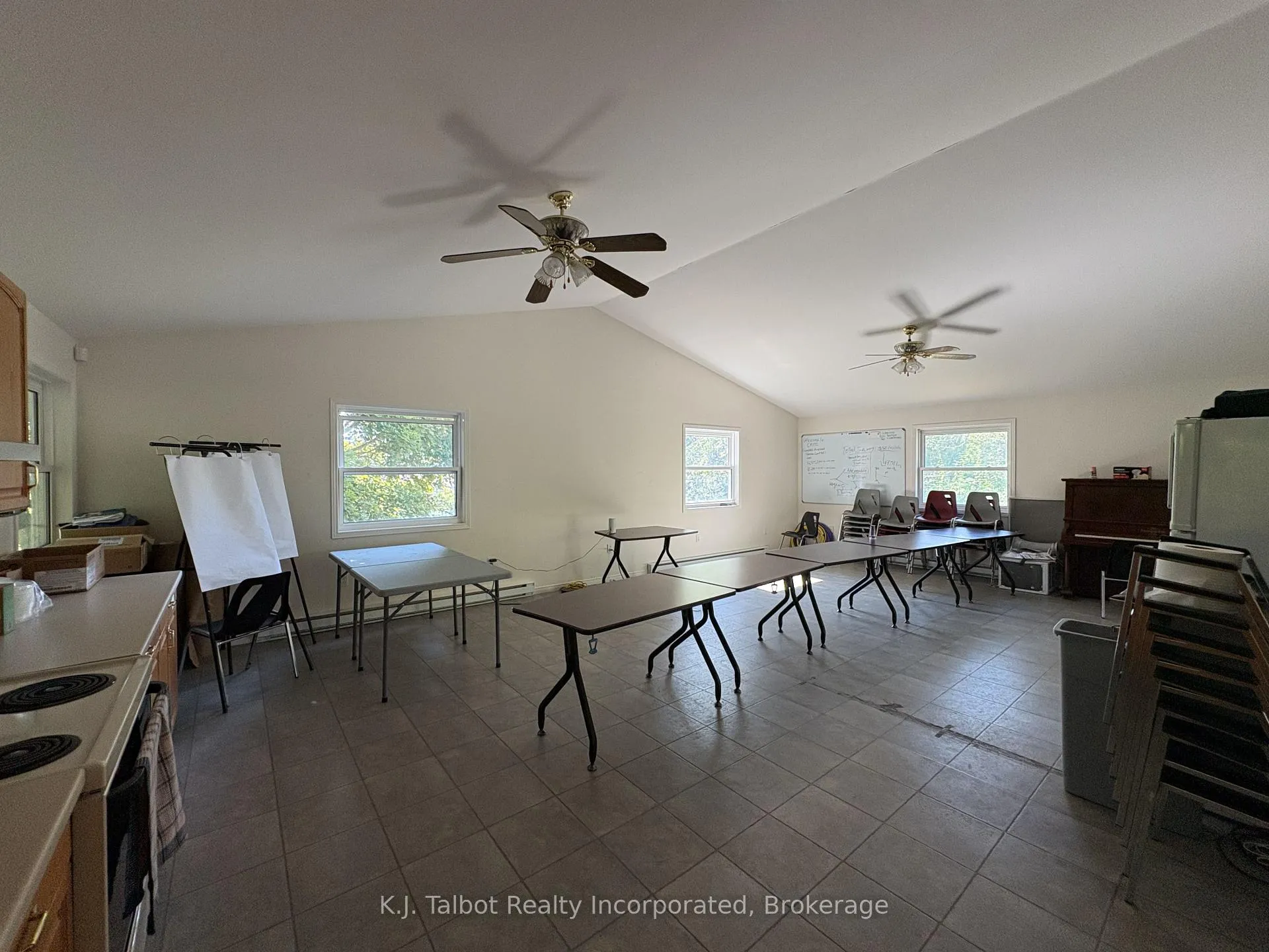 Photo 77 of 81344 Champlain Boulevard, Ashfield-Colborne-Wawanosh, Colborne — HOMEH