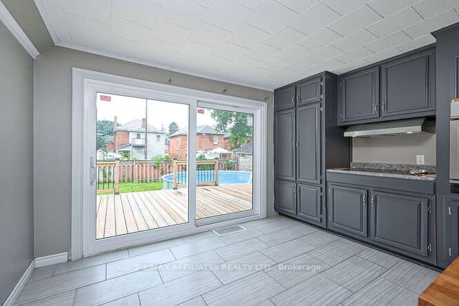 Photo 21 of 28 Kensington Avenue, Smiths Falls — HOMEH
