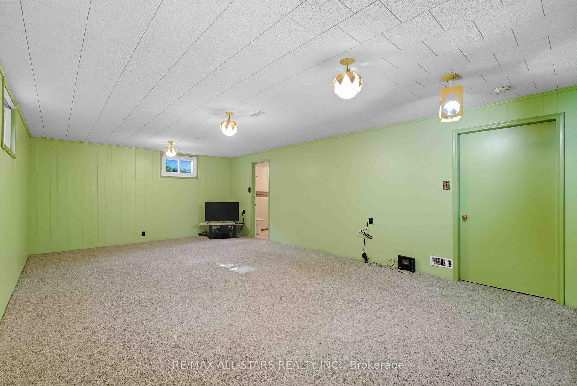 Photo 22 of 620 Queen Street, Scugog, Port Perry — HOMEH