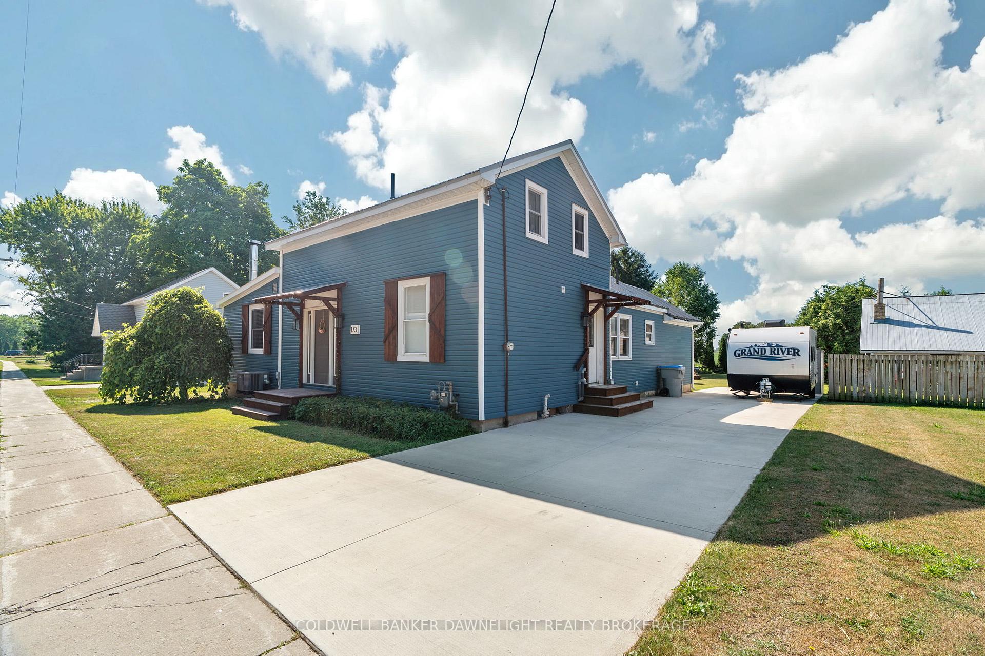 Photo 1 of 173 Victoria Avenue E, South Huron, Stephen — HOMEH