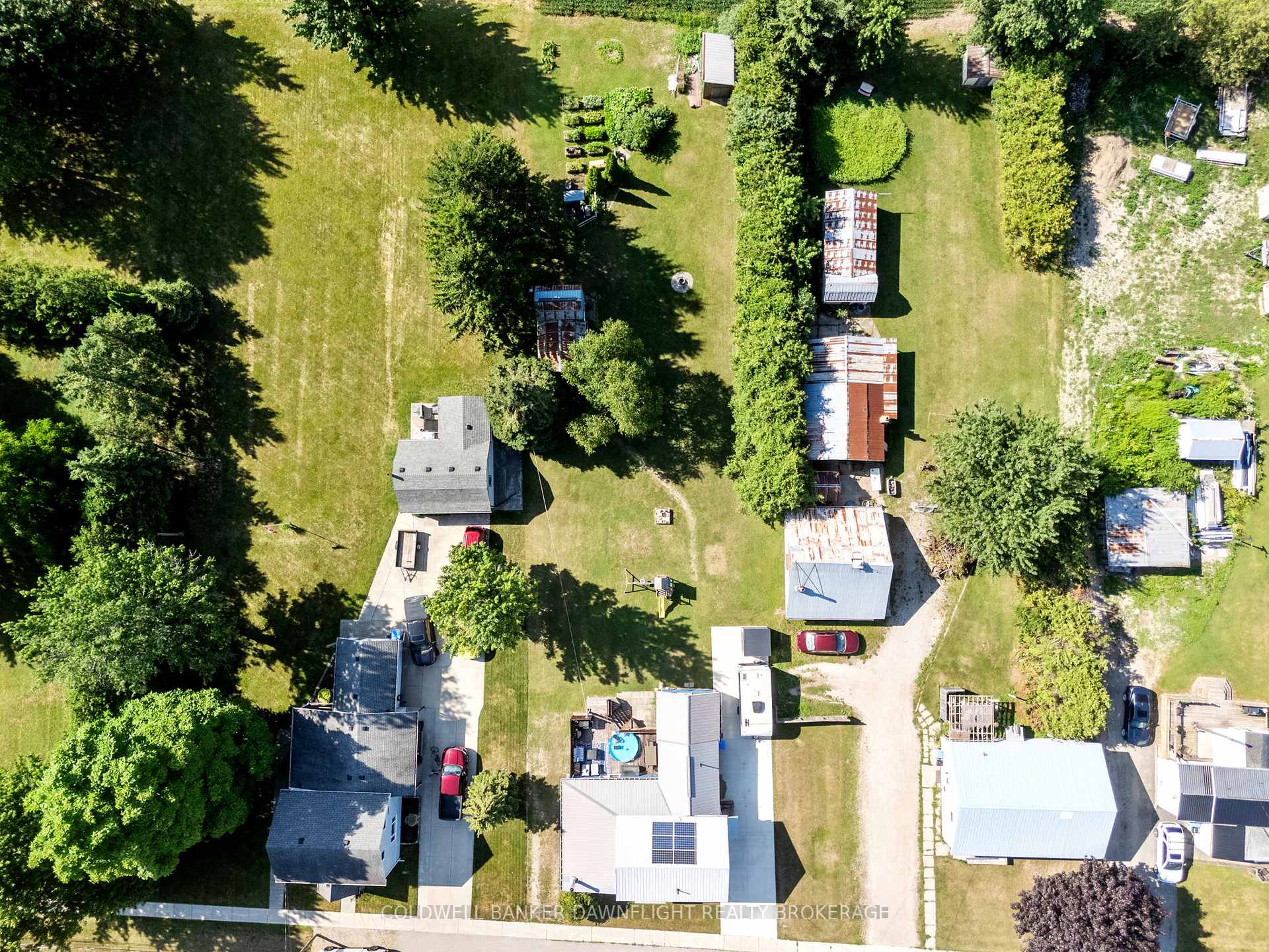 Photo 32 of 173 Victoria Avenue E, South Huron, Stephen — HOMEH