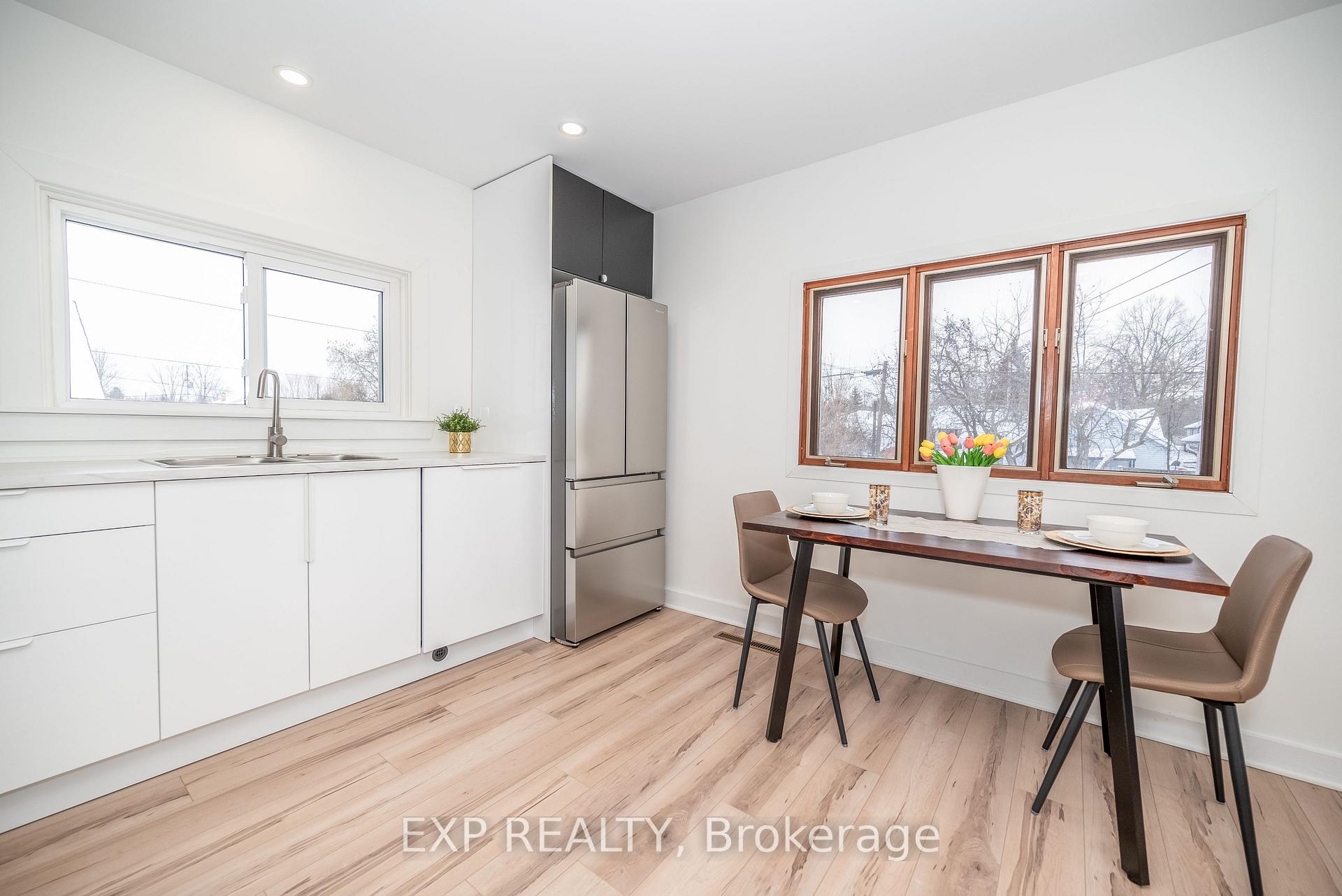 Photo 10 of 333 Joffre Avenue, Renfrew — HOMEH