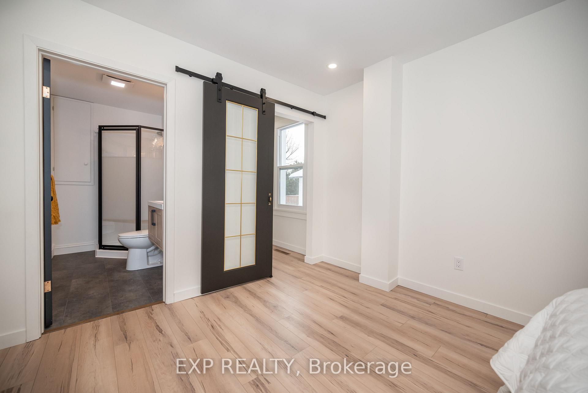 Photo 18 of 333 Joffre Avenue, Renfrew — HOMEH
