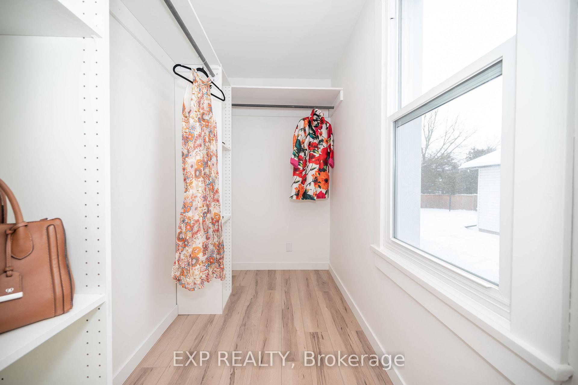Photo 21 of 333 Joffre Avenue, Renfrew — HOMEH
