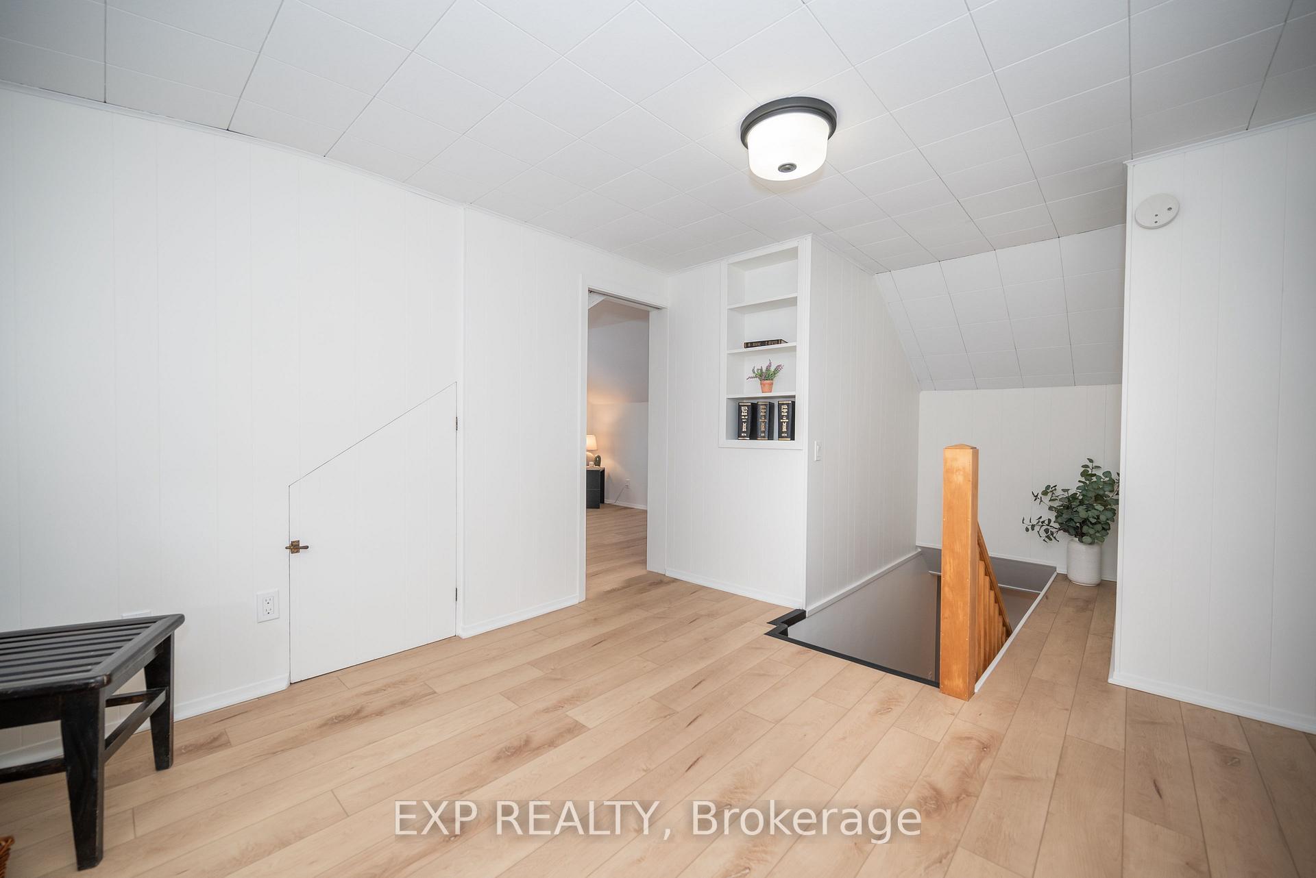 Photo 27 of 333 Joffre Avenue, Renfrew — HOMEH