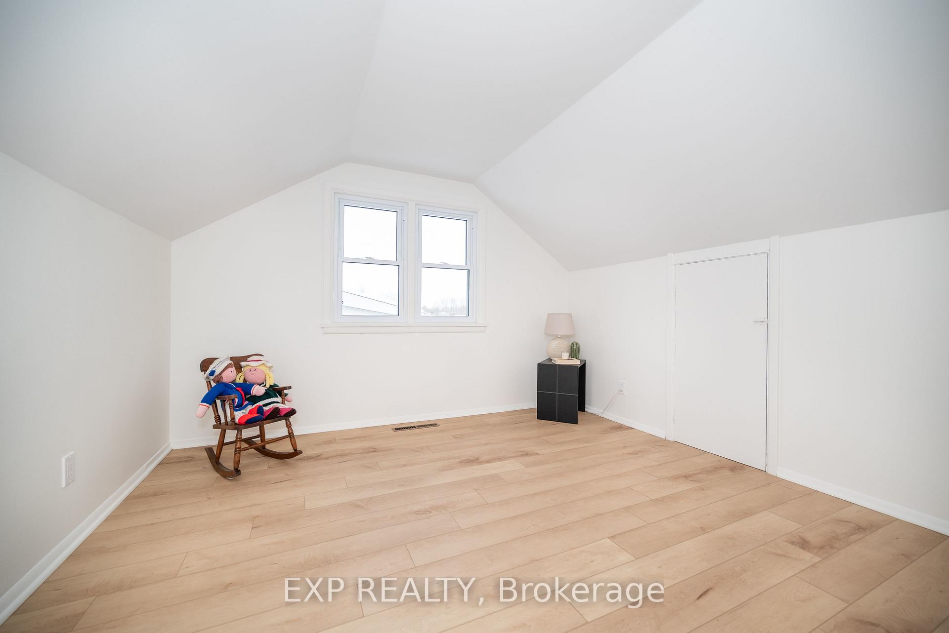 Photo 30 of 333 Joffre Avenue, Renfrew — HOMEH