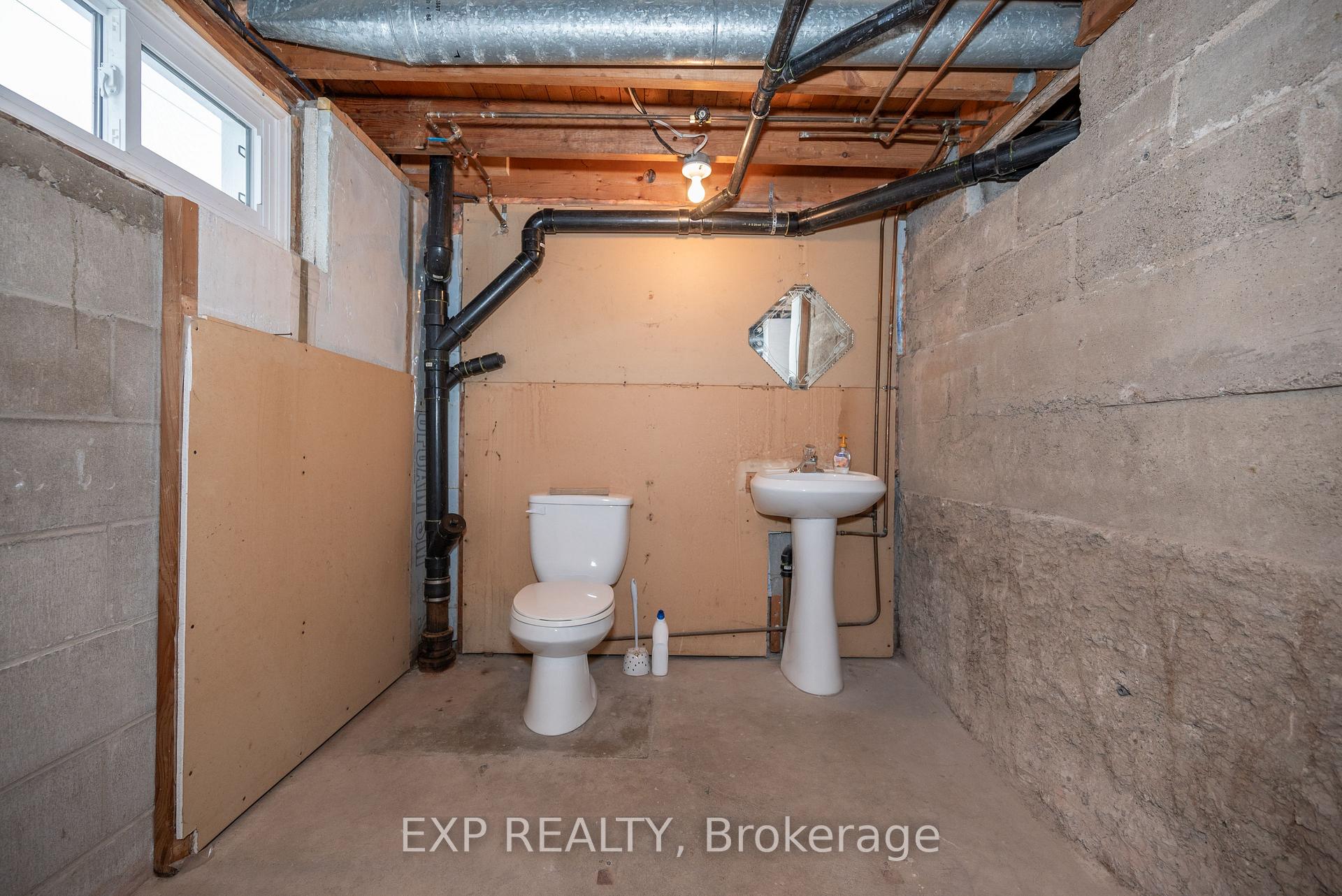 Photo 36 of 333 Joffre Avenue, Renfrew — HOMEH