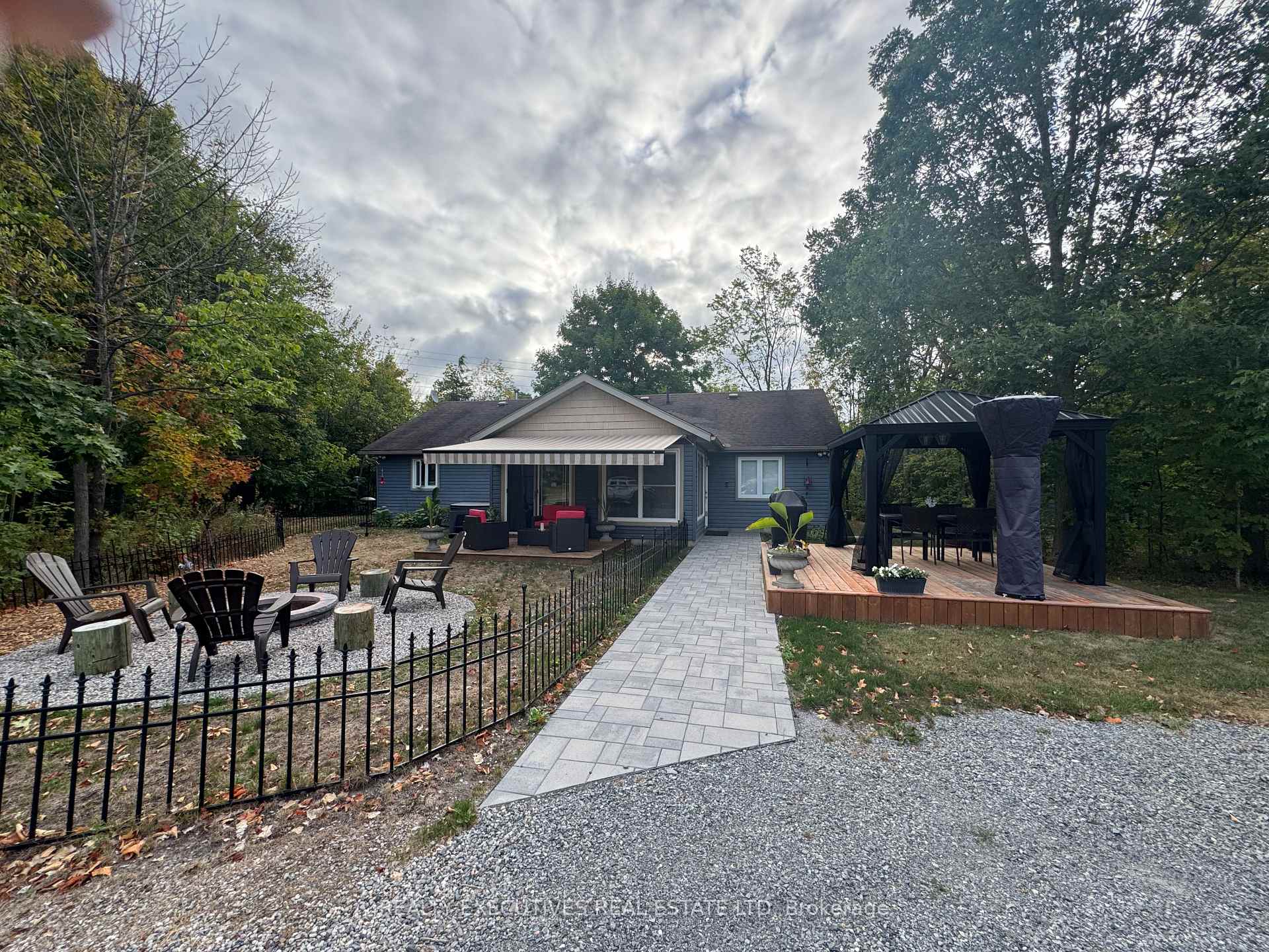 Photo 8 of 836 Narrows Lock Road NW, Rideau Lakes, Rideau Lakes (North Crosby) Twp — HOMEH