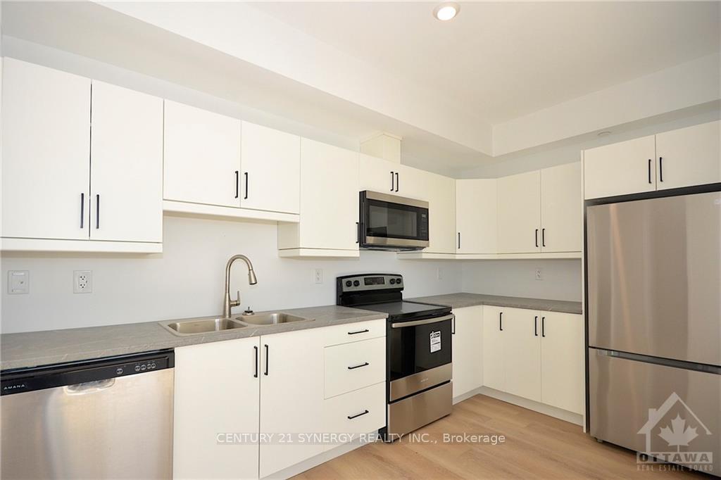 Photo 3 of Unit 306, 7 Maple Avenue, Smiths Falls — HOMEH