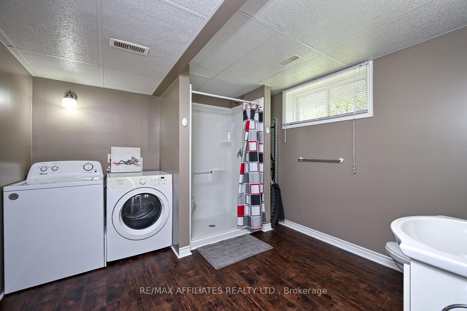Photo 2 of 30 Lee Avenue, Smiths Falls — HOMEH