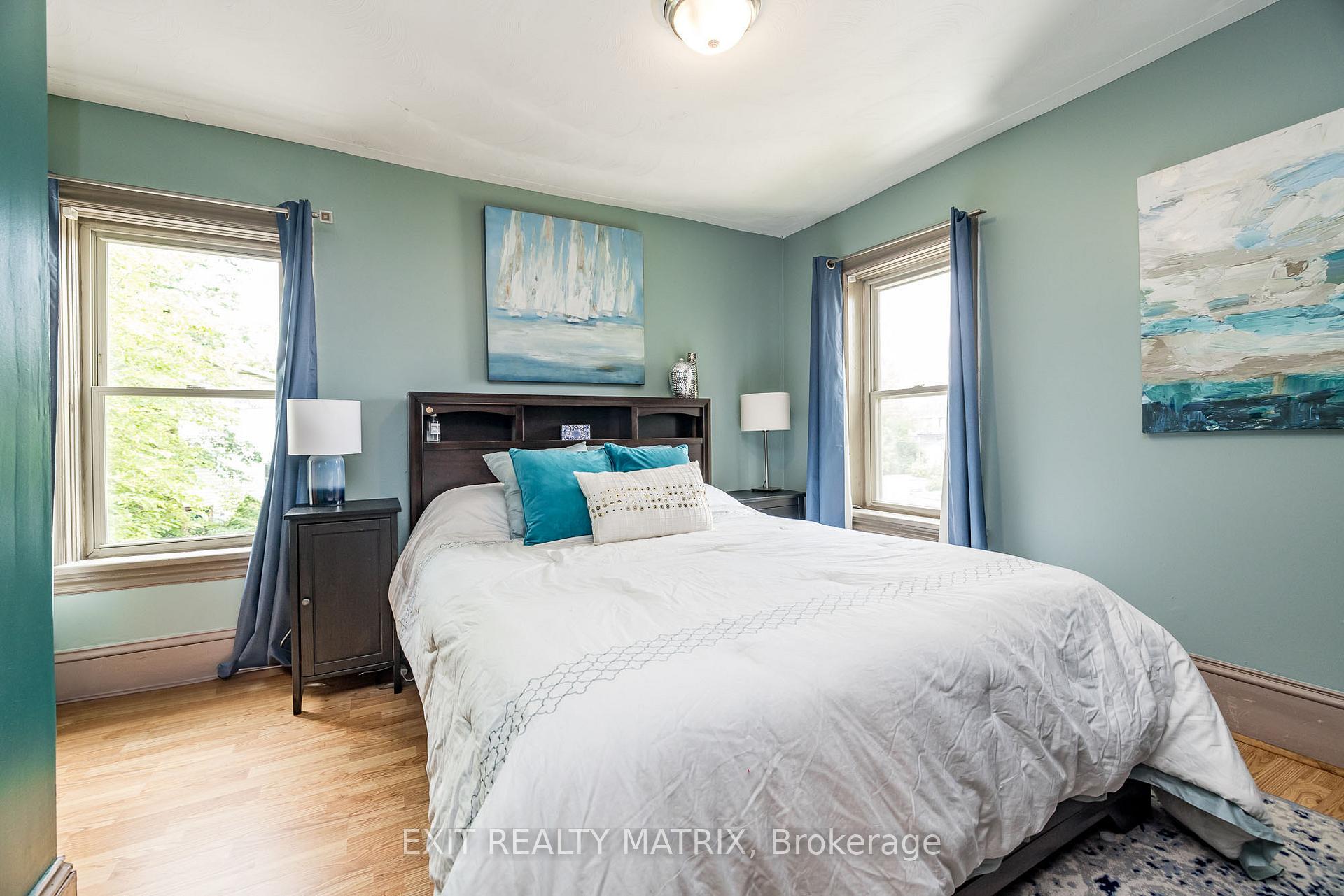 Photo 24 of 62 Russell Street E, Smiths Falls — HOMEH