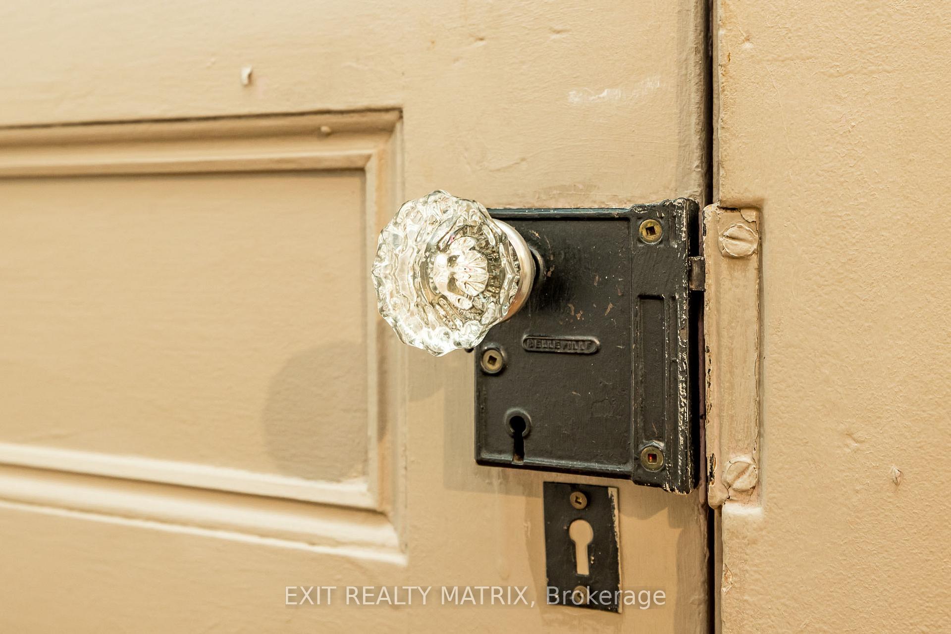 Photo 29 of 62 Russell Street E, Smiths Falls — HOMEH