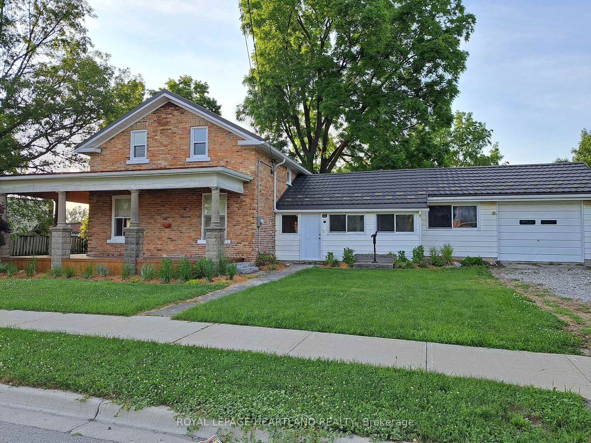 Photo 19 of 18 Simcoe Street, South Huron, Exeter — HOMEH