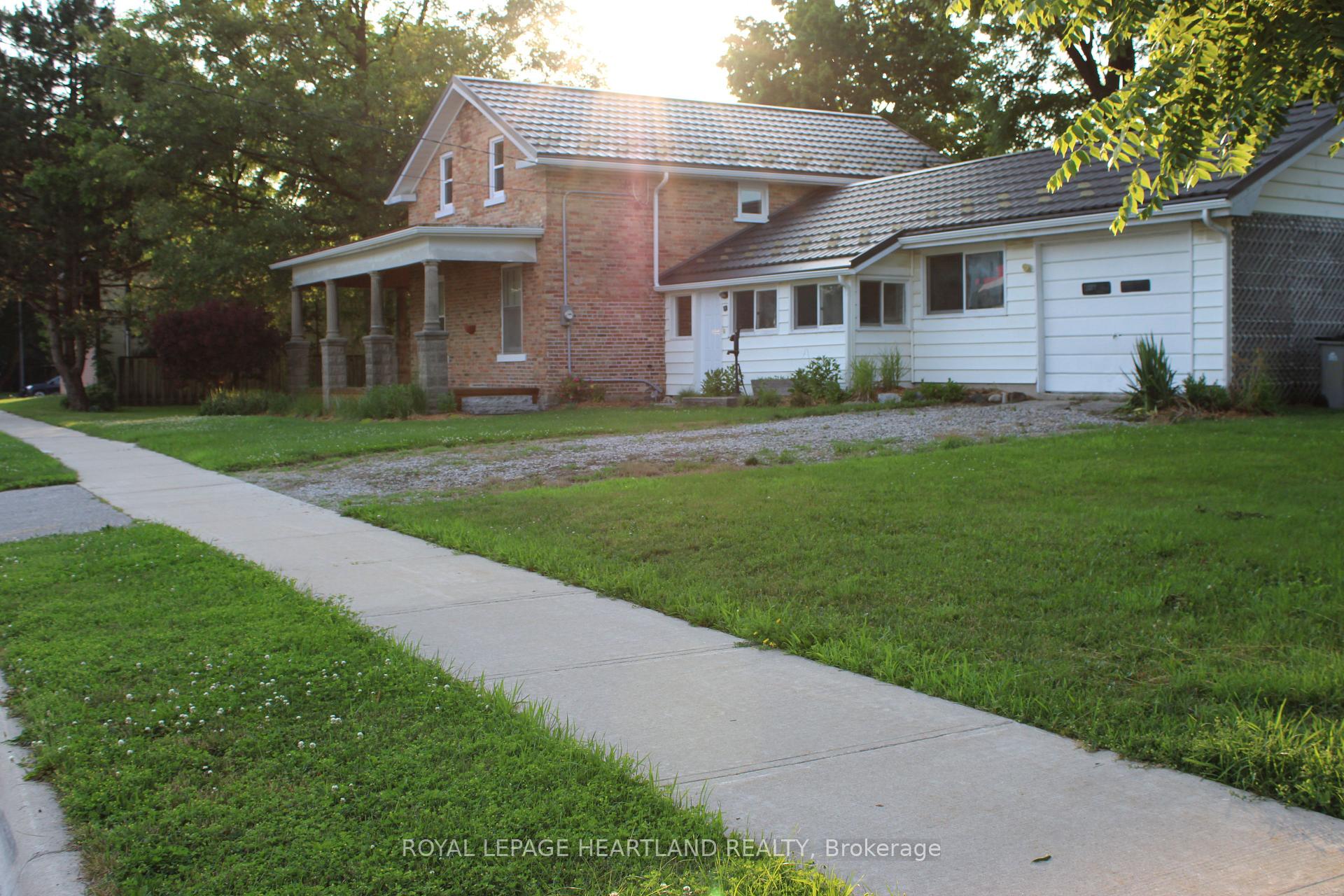 Photo 21 of 18 Simcoe Street, South Huron, Exeter — HOMEH