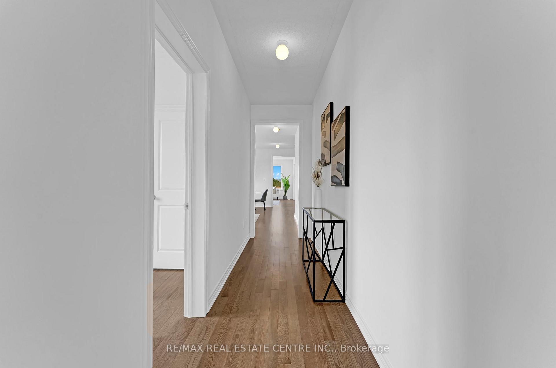 Photo 5 of 456 Black Cherry Crescent, Shelburne — HOMEH