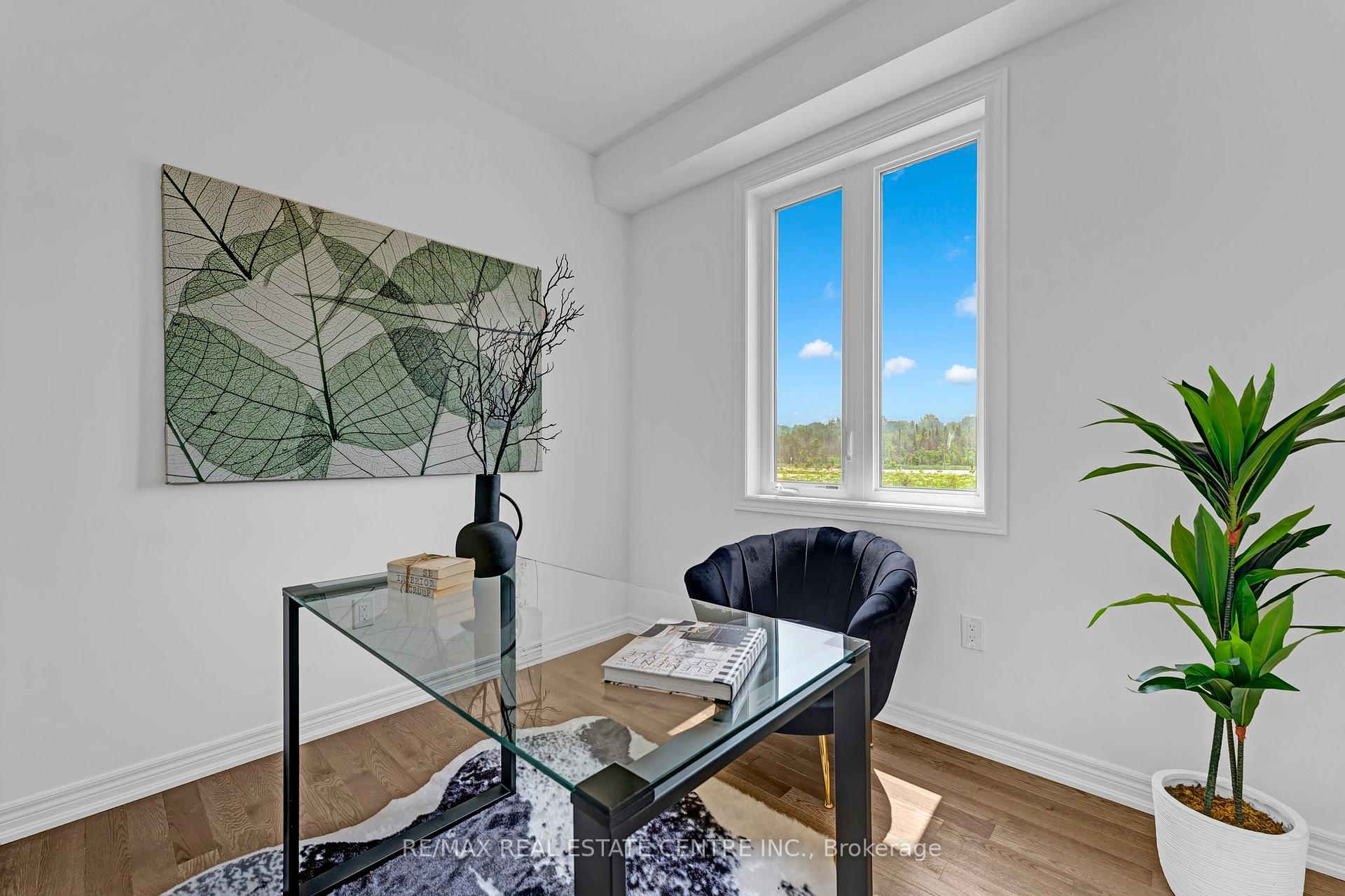 Photo 6 of 456 Black Cherry Crescent, Shelburne — HOMEH