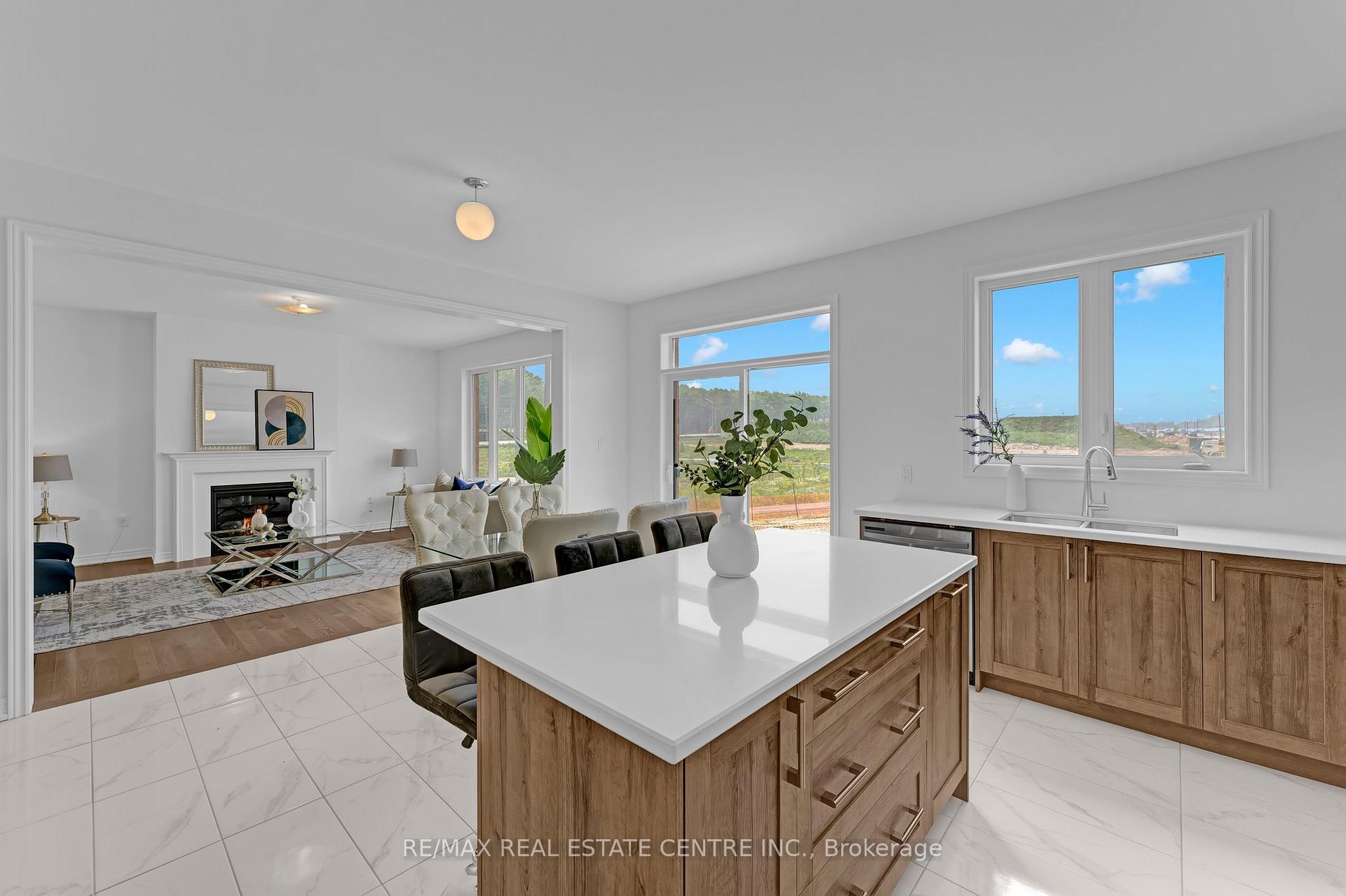 Photo 18 of 456 Black Cherry Crescent, Shelburne — HOMEH