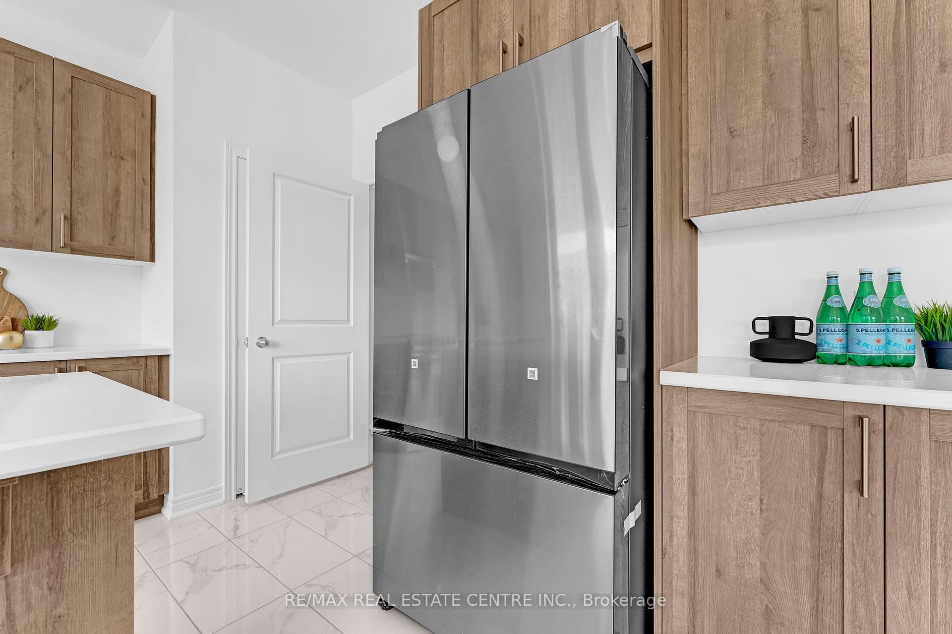 Photo 20 of 456 Black Cherry Crescent, Shelburne — HOMEH