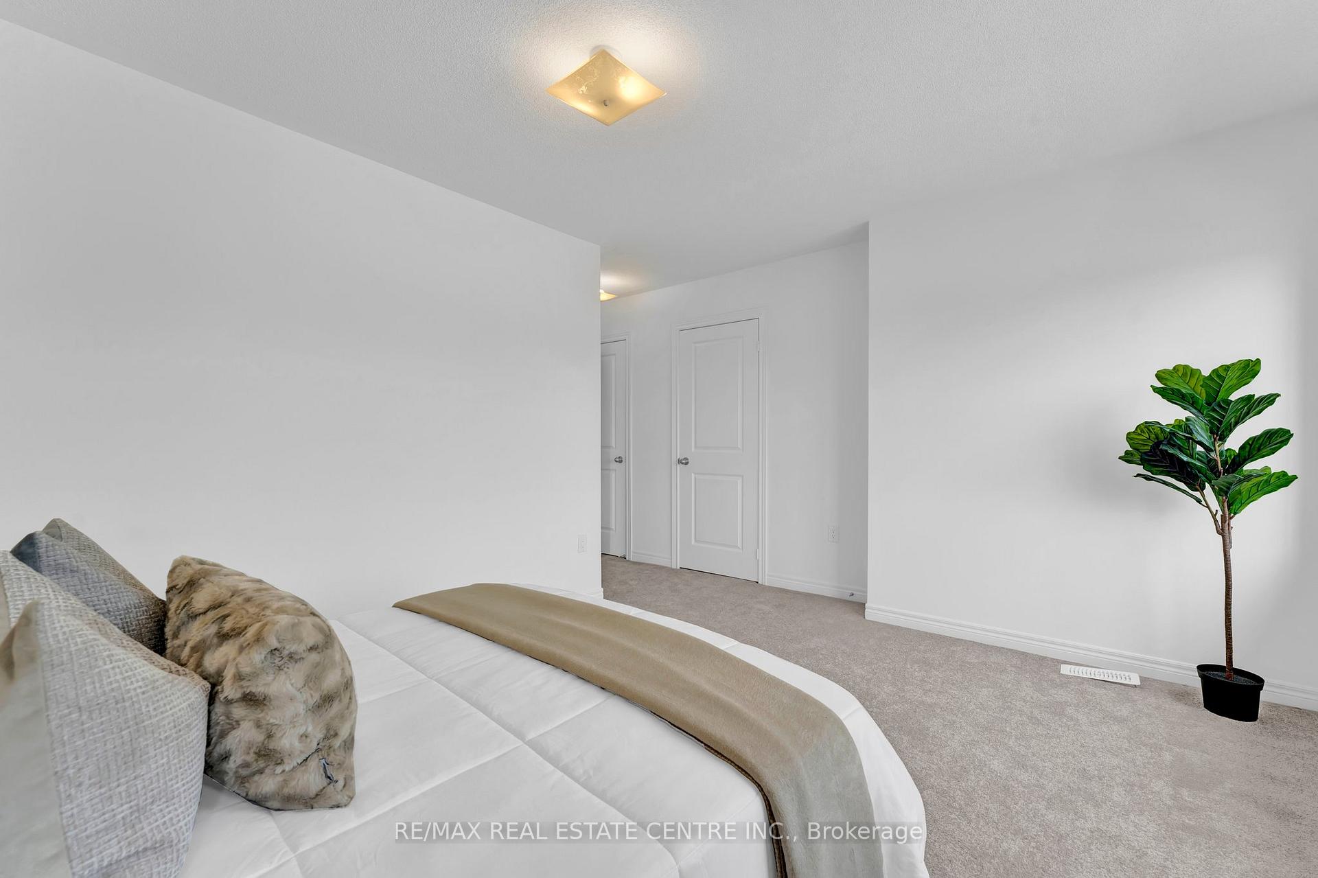 Photo 32 of 456 Black Cherry Crescent, Shelburne — HOMEH