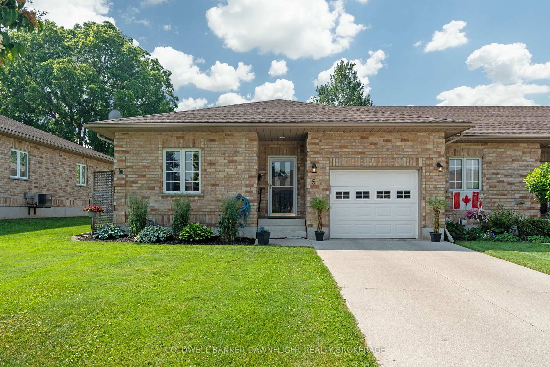 Photo 1 of 5 Somerset Street, South Huron, Exeter — HOMEH