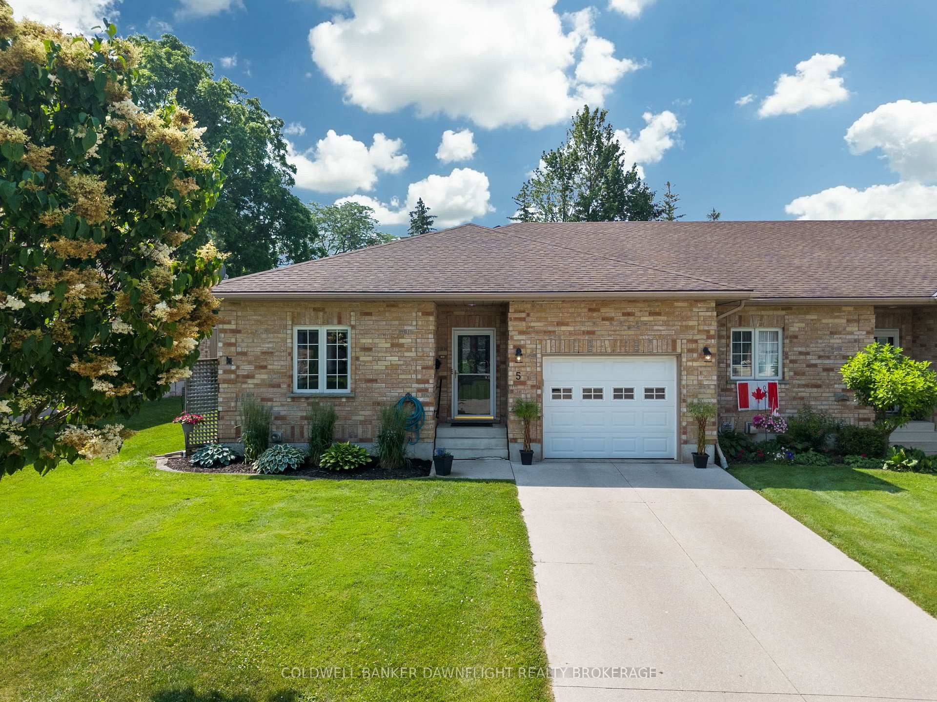 Photo 2 of 5 Somerset Street, South Huron, Exeter — HOMEH
