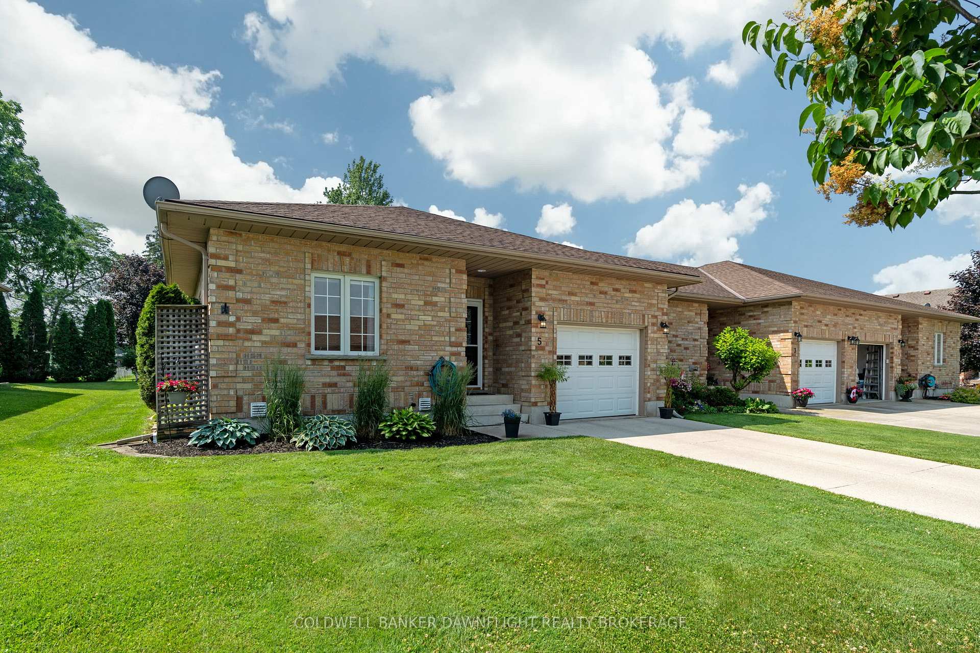 Photo 4 of 5 Somerset Street, South Huron, Exeter — HOMEH