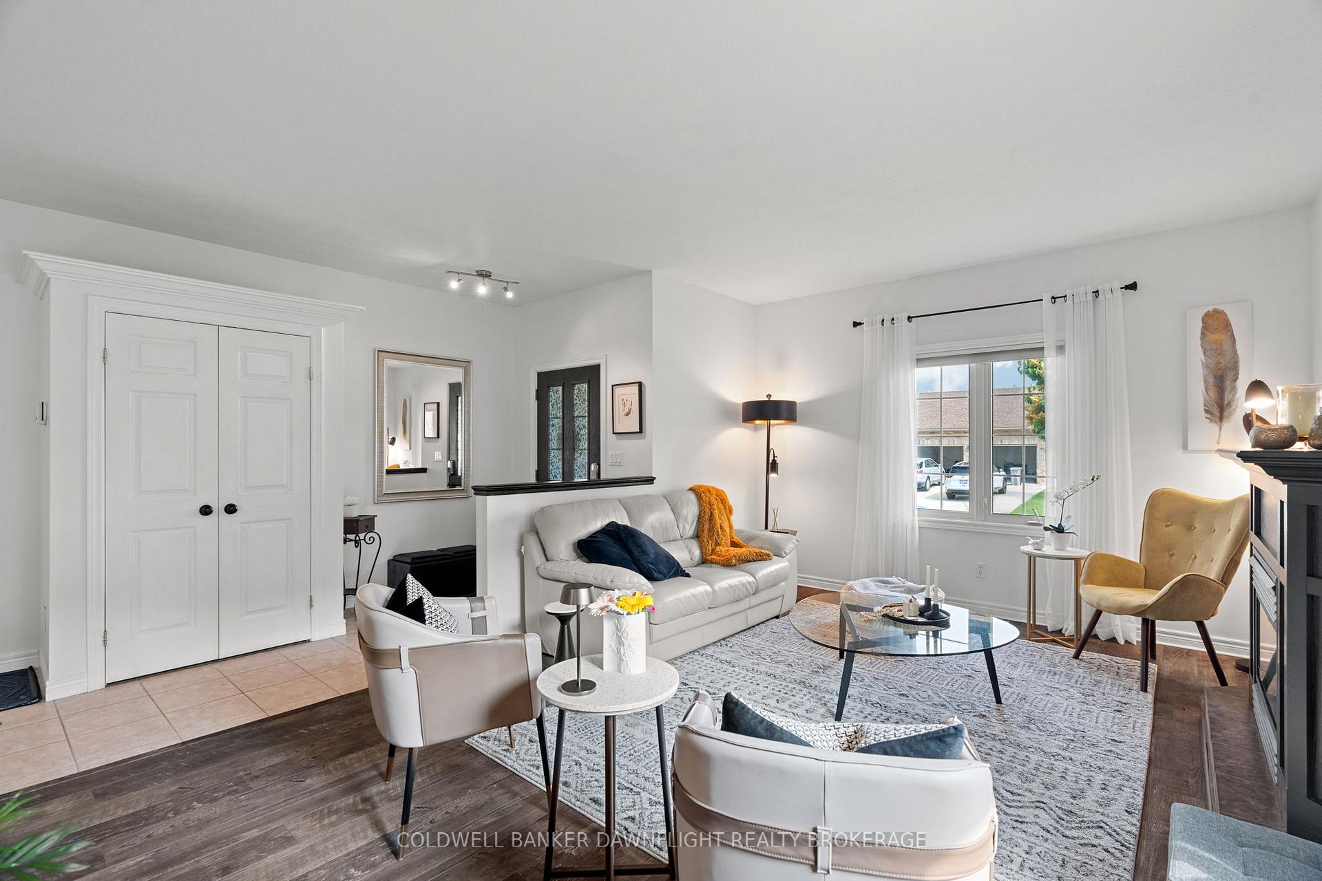 Photo 11 of 5 Somerset Street, South Huron, Exeter — HOMEH