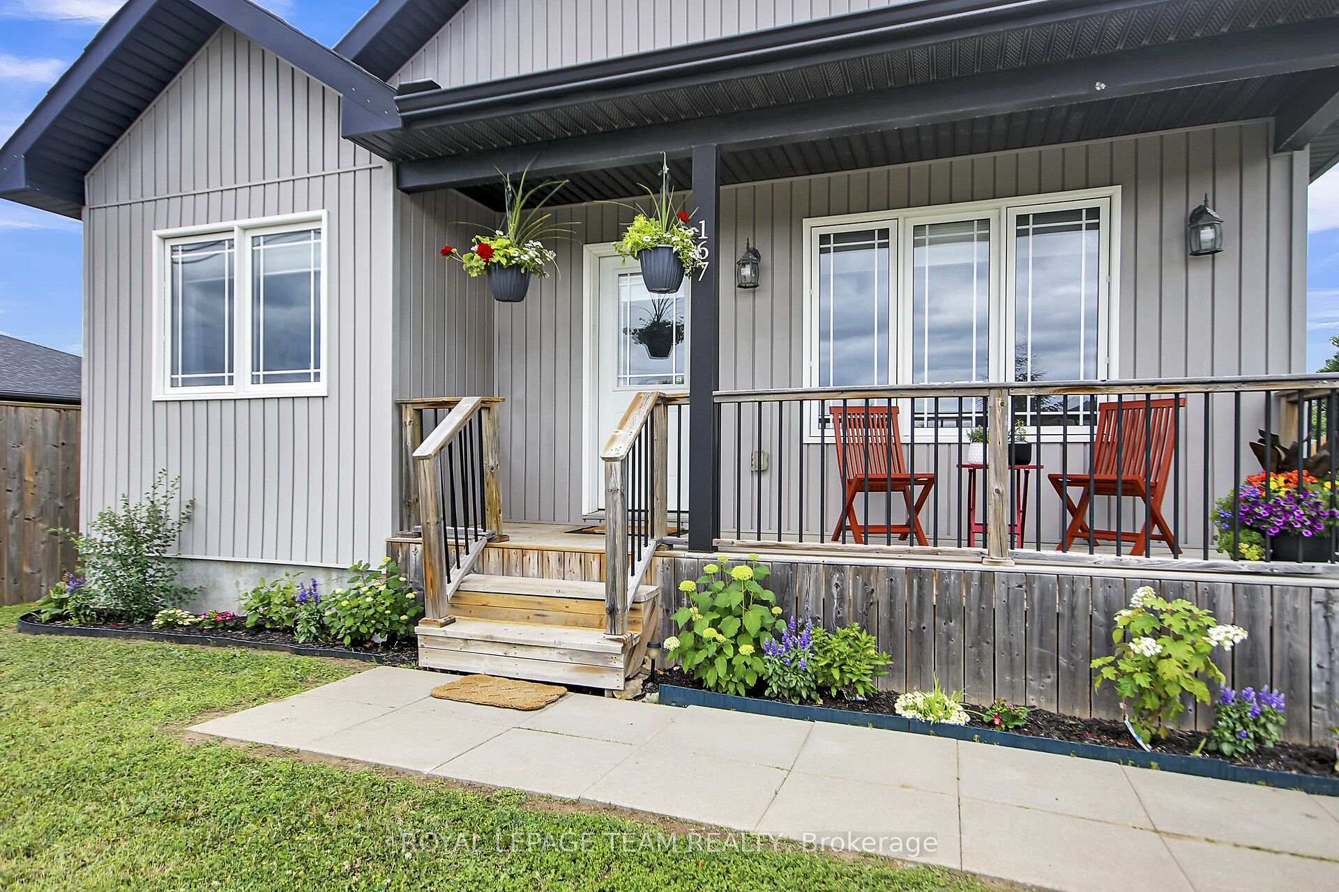 Photo 1 of 167 Harold Street, Smiths Falls — HOMEH