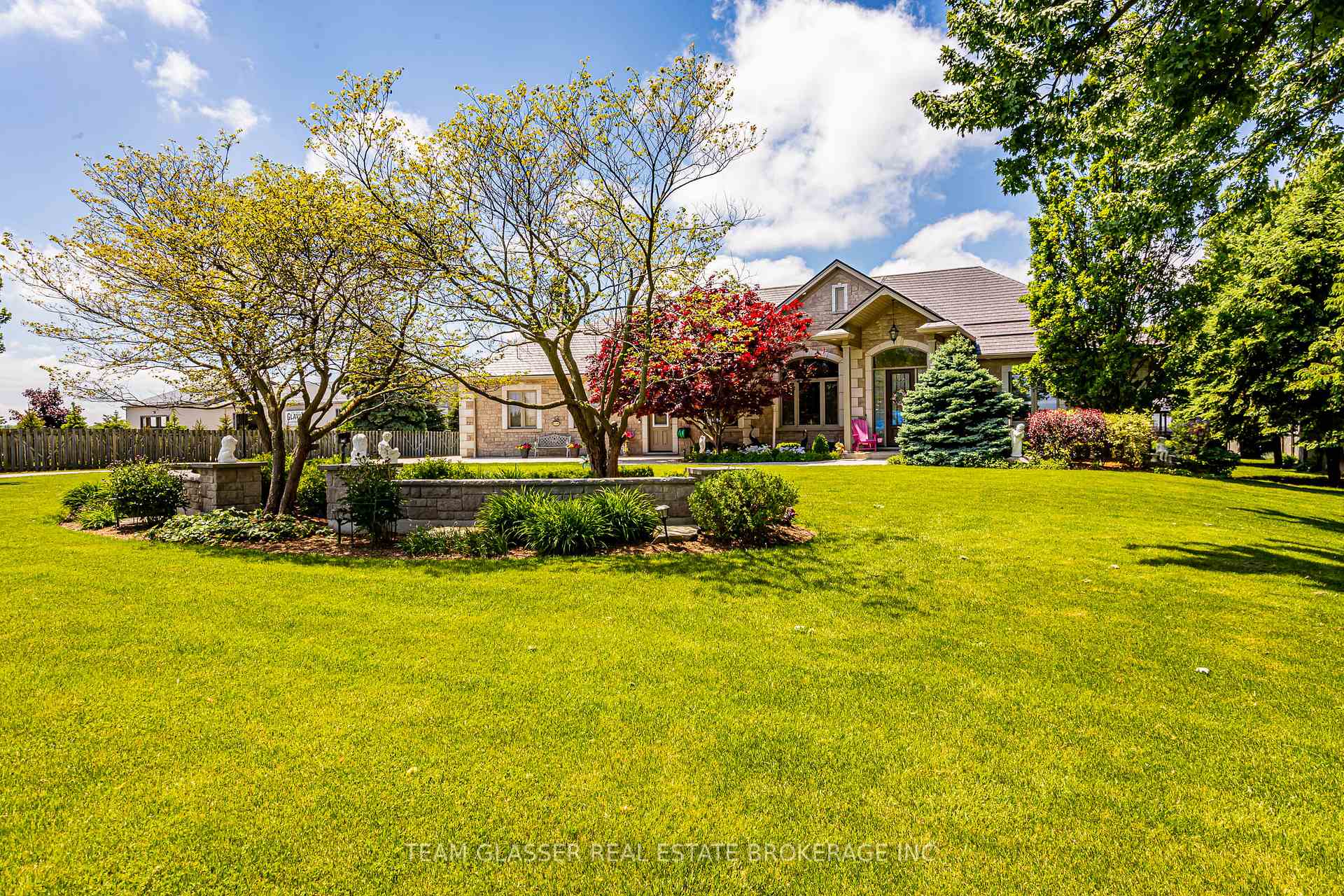 Photo 3 of 69375 Victoria Drive, South Huron, Stephen — HOMEH