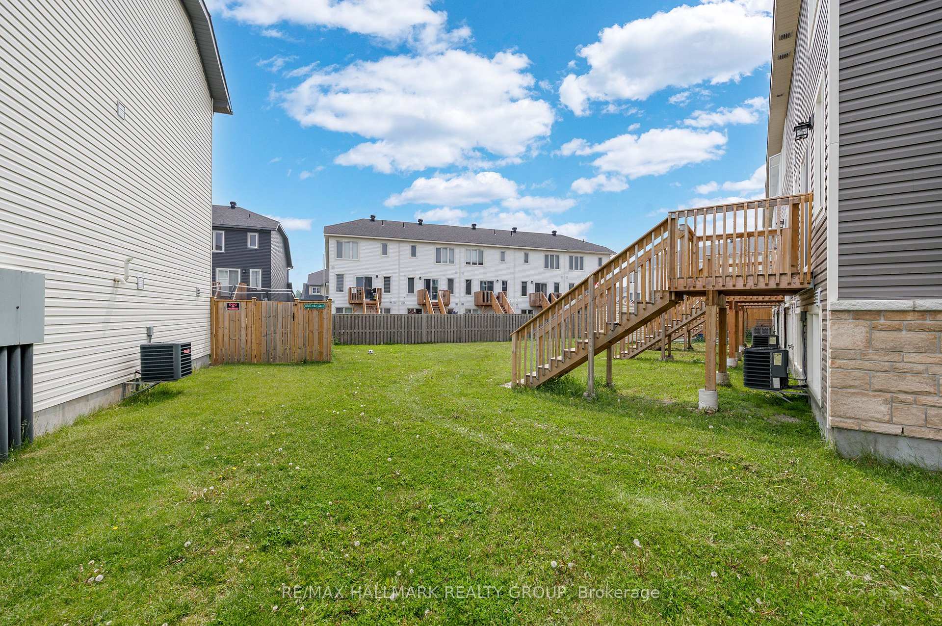 Photo 37 of 1 Staples Boulevard, Smiths Falls — HOMEH