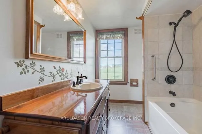 Photo 8 of 3760 Mckee Road, Scugog, Rural Scugog — HOMEH