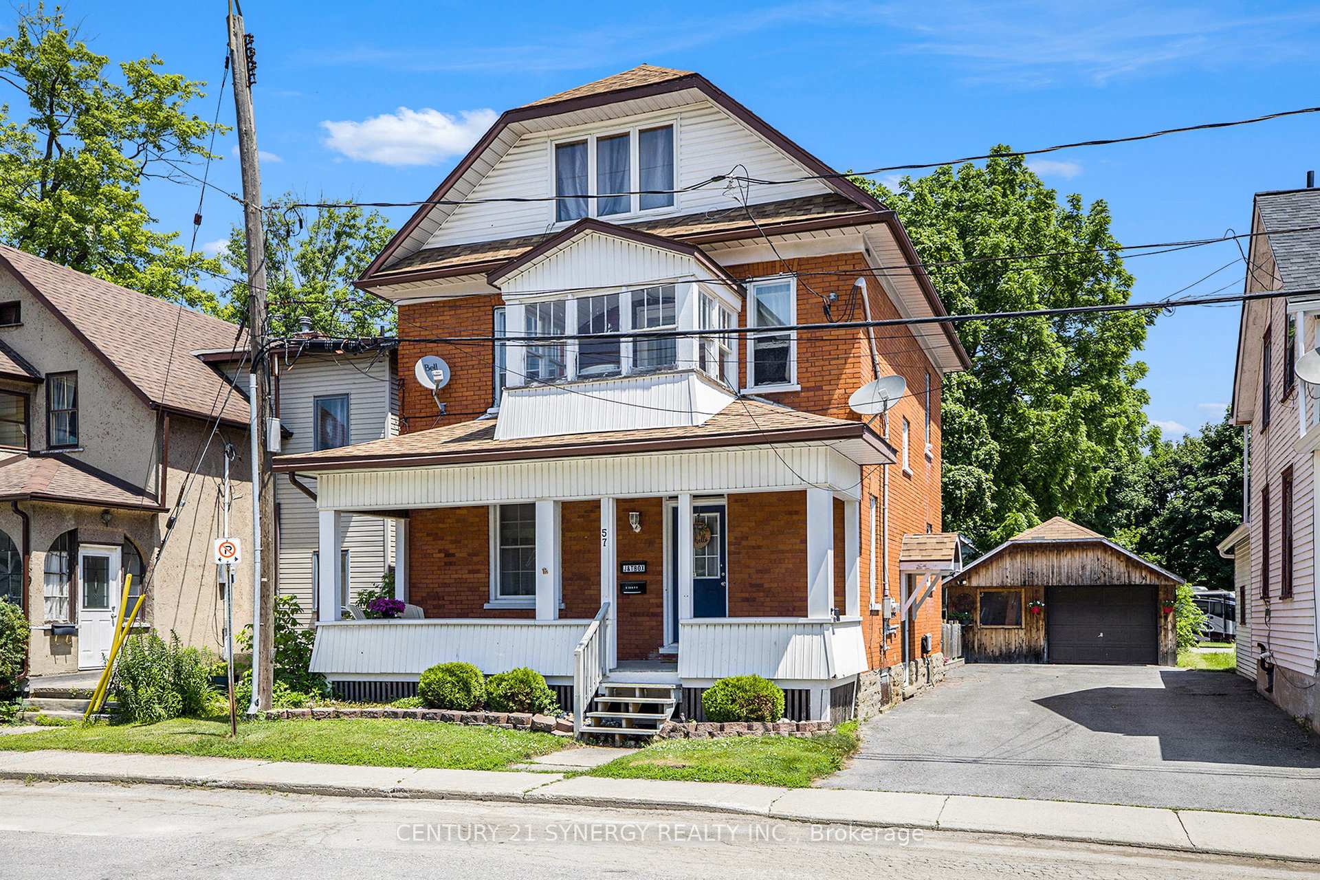 Photo 2 of 57 Ogden Avenue, Smiths Falls — HOMEH