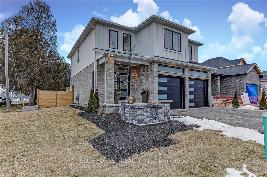 Front of 48 Woodland Walk