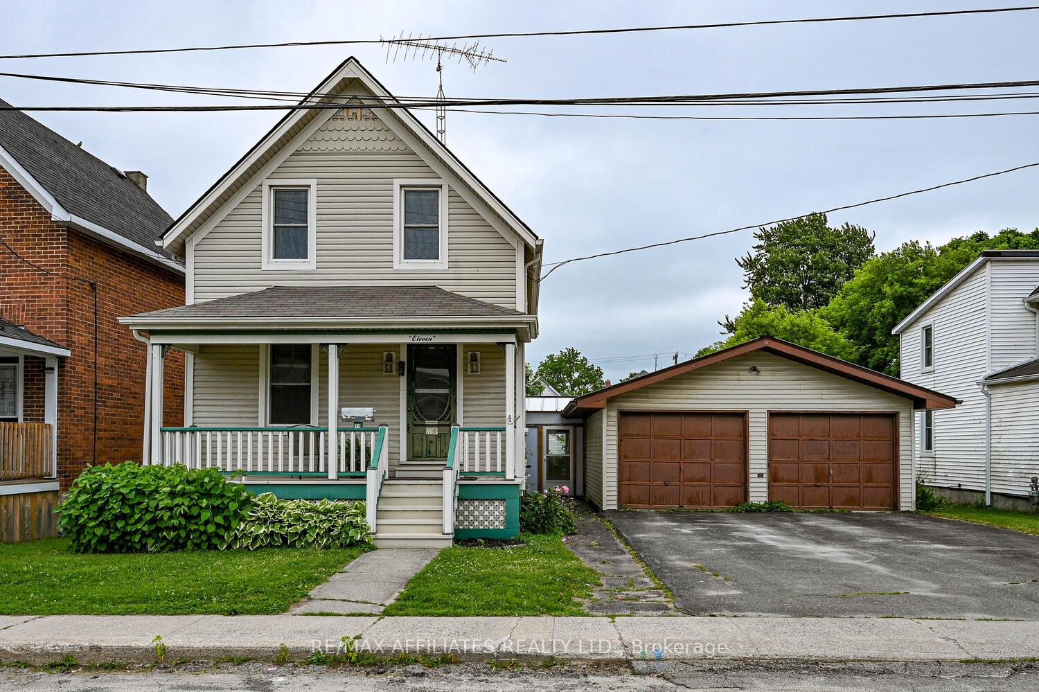 Photo 1 of 11 Merrick Street, Smiths Falls — HOMEH