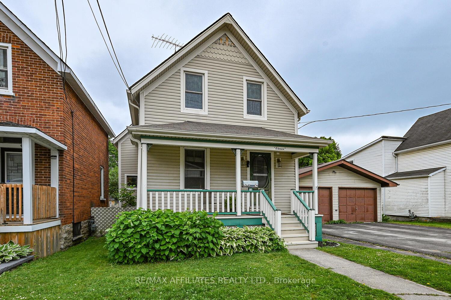 Photo 4 of 11 Merrick Street, Smiths Falls — HOMEH