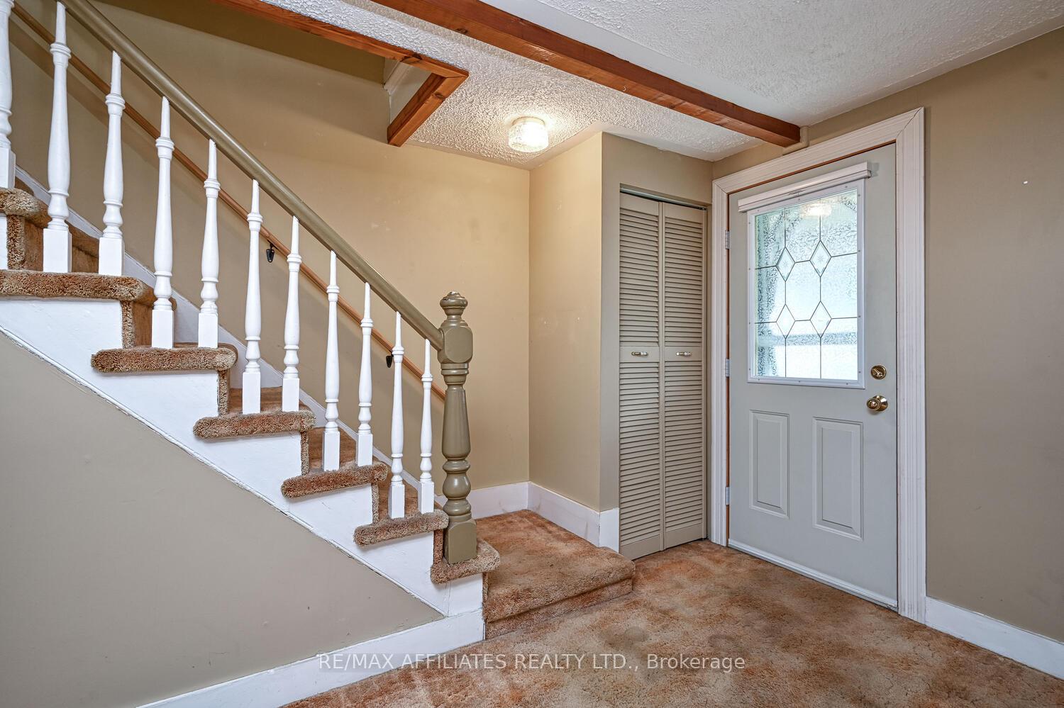 Photo 9 of 11 Merrick Street, Smiths Falls — HOMEH