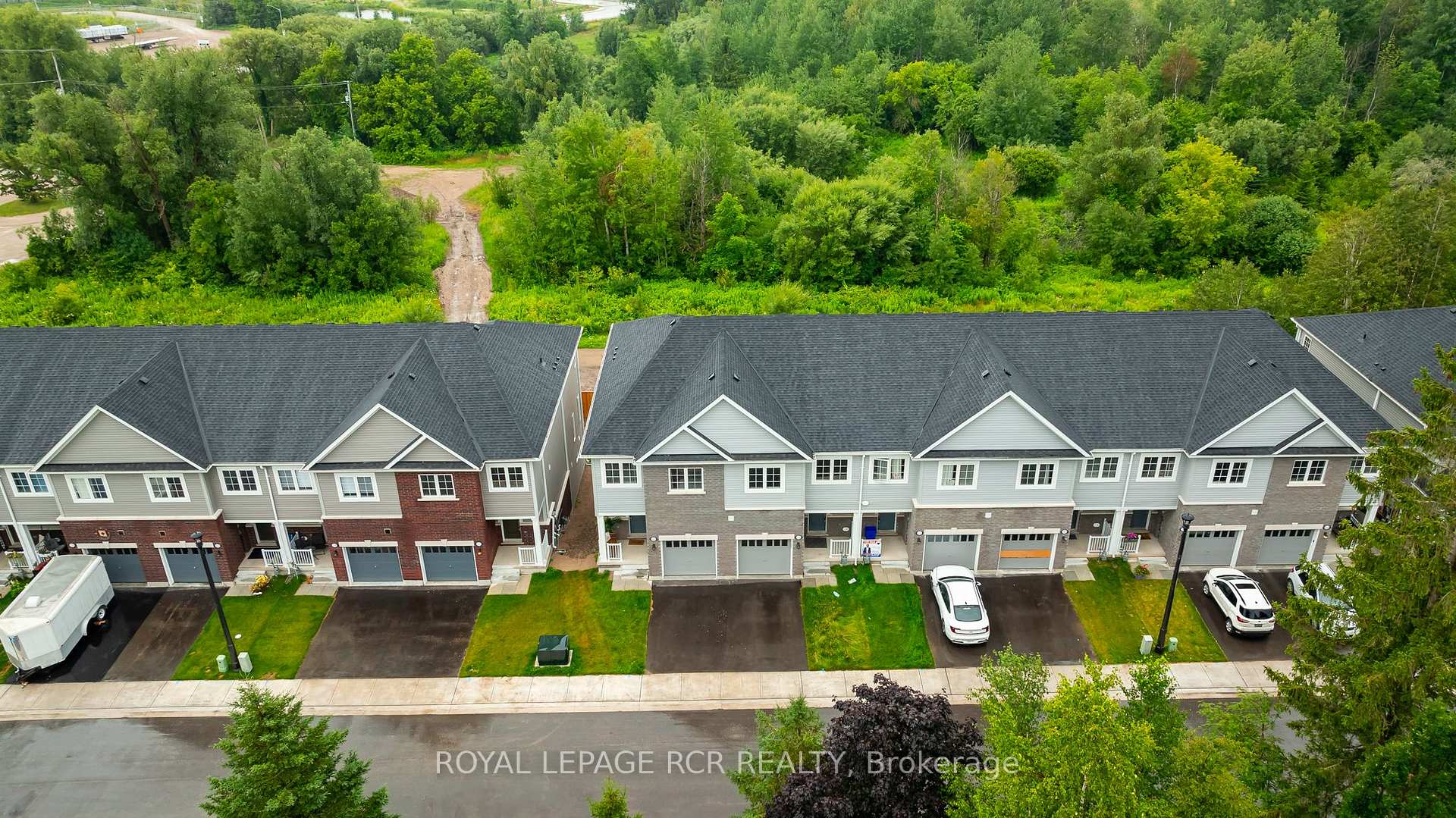 Photo 2 of 134 Winters Way, Shelburne — HOMEH