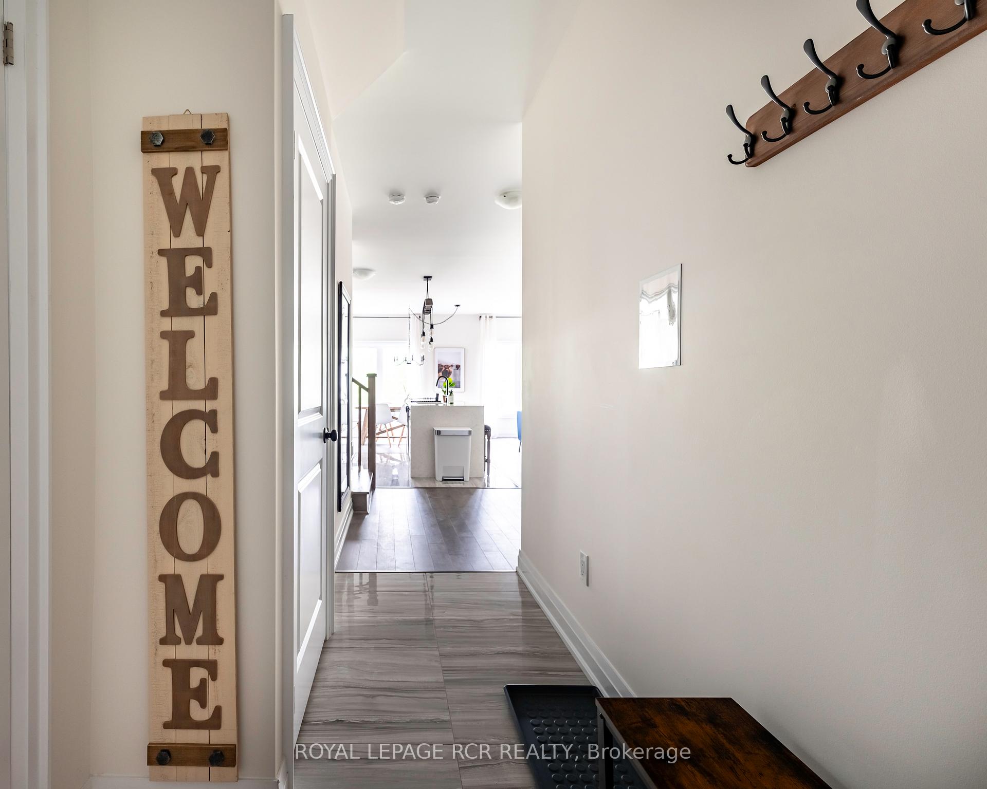 Photo 3 of 134 Winters Way, Shelburne — HOMEH