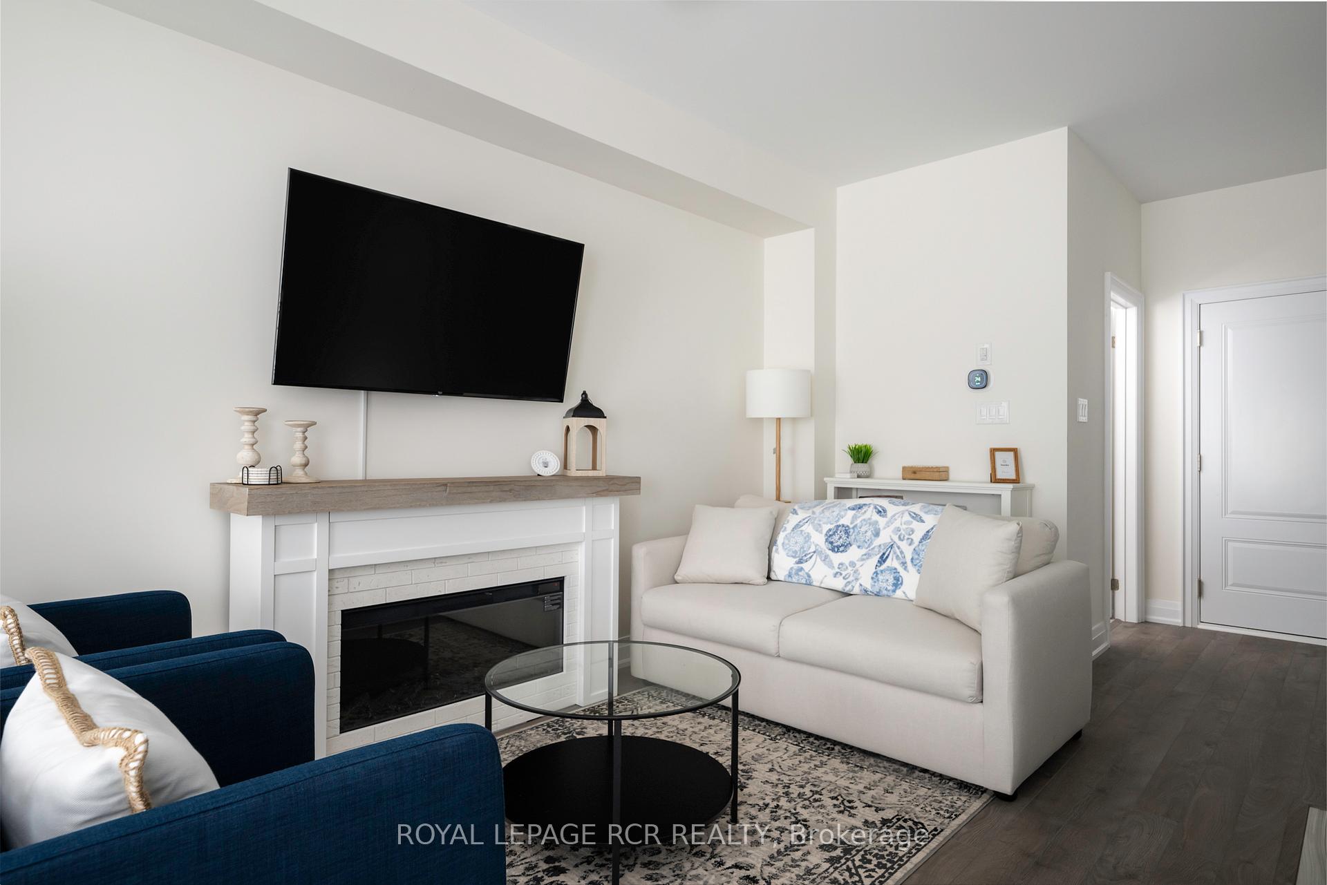 Photo 10 of 134 Winters Way, Shelburne — HOMEH