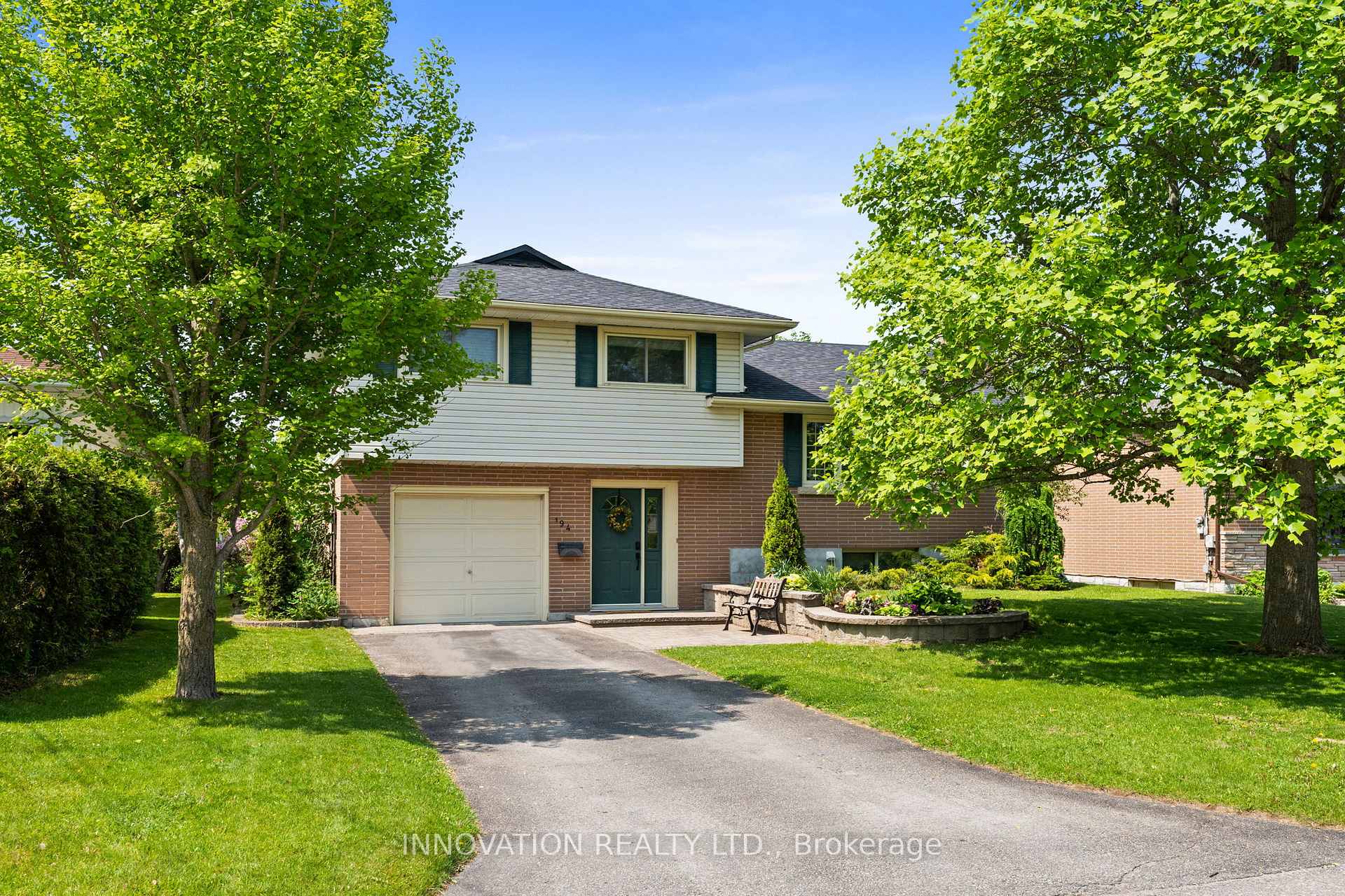 Photo 1 of 194 Hogan Avenue, Smiths Falls — HOMEH