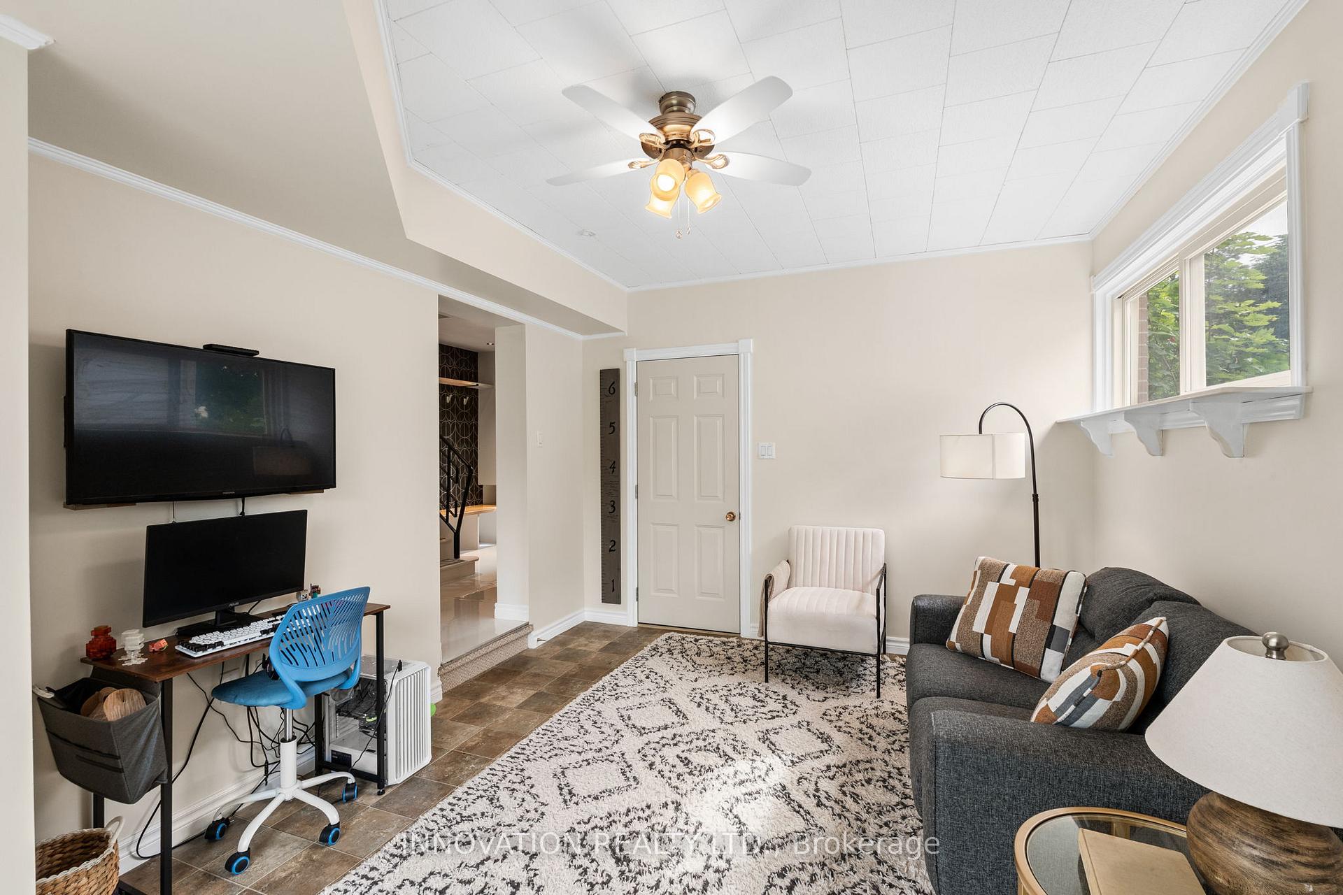 Photo 8 of 194 Hogan Avenue, Smiths Falls — HOMEH