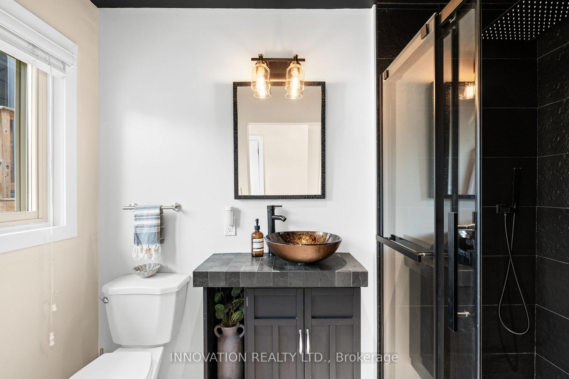 Photo 9 of 194 Hogan Avenue, Smiths Falls — HOMEH
