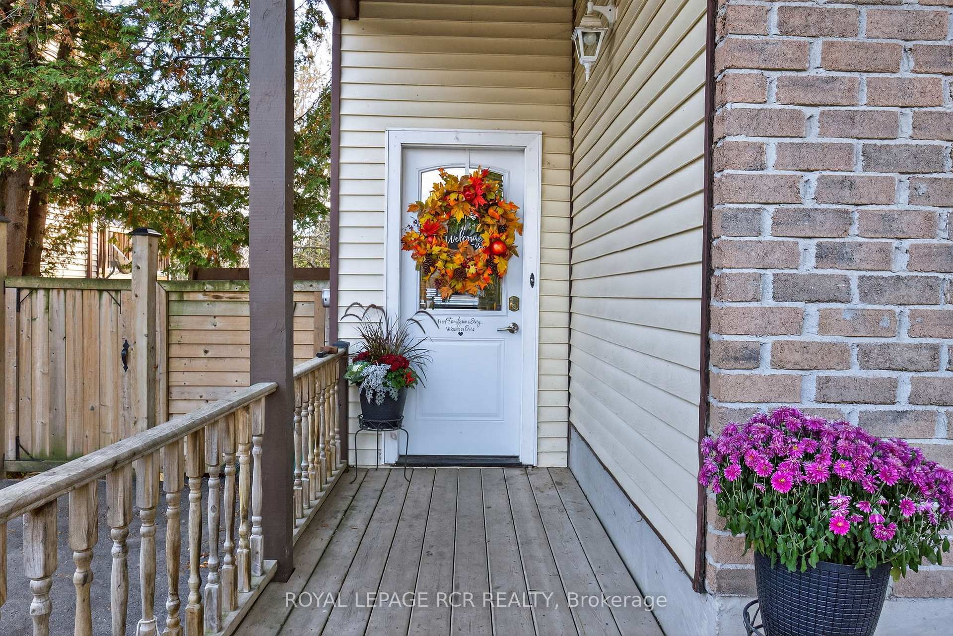 Photo 5 of 511 Pineview Gardens, Shelburne — HOMEH