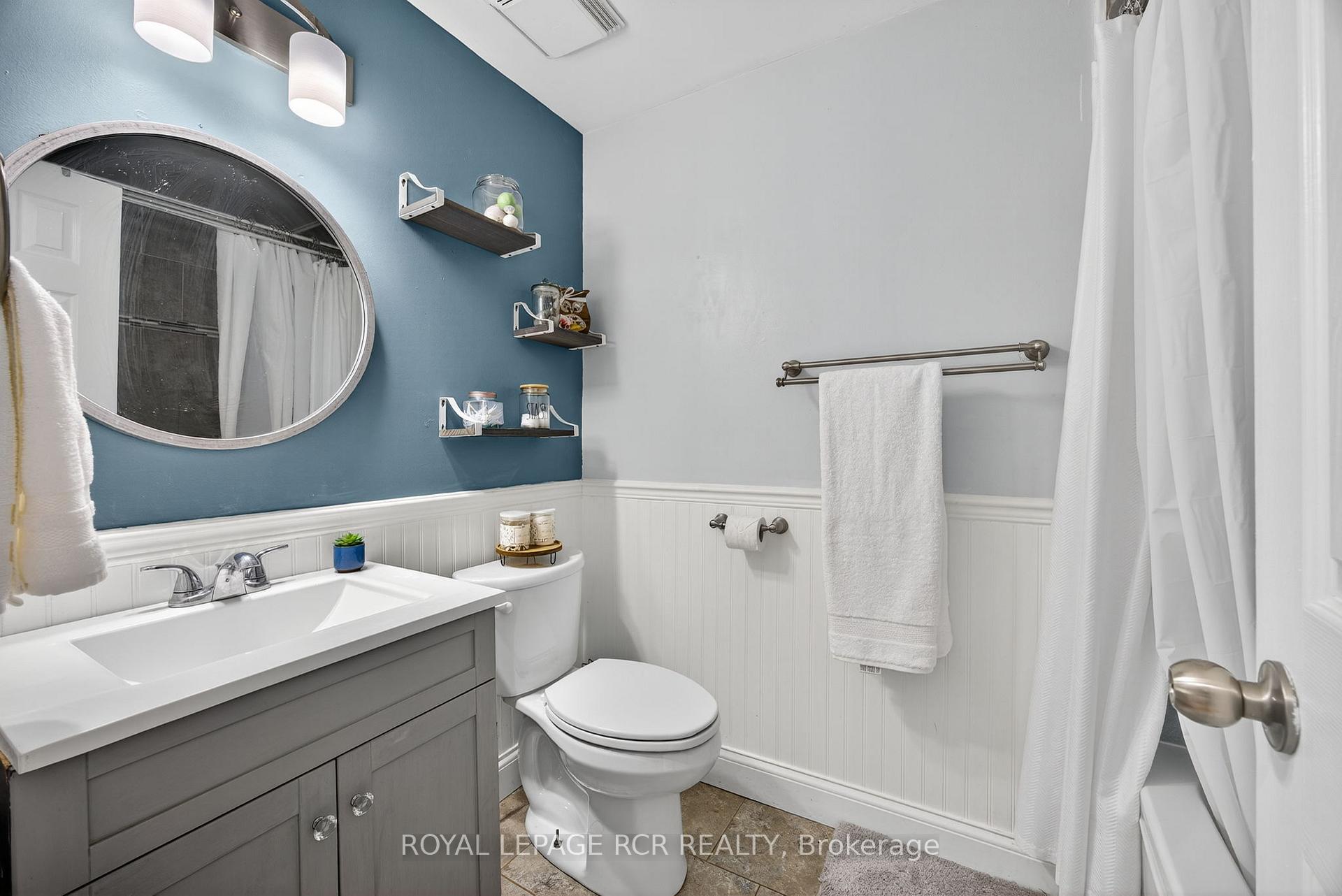 Photo 25 of 511 Pineview Gardens, Shelburne — HOMEH
