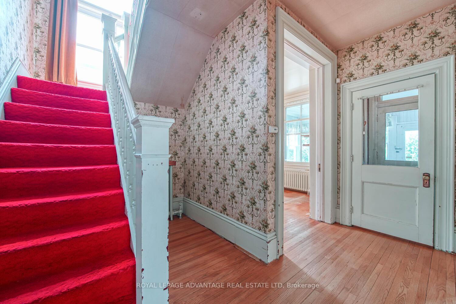Photo 19 of 11 Elmsley Street S, Smiths Falls — HOMEH